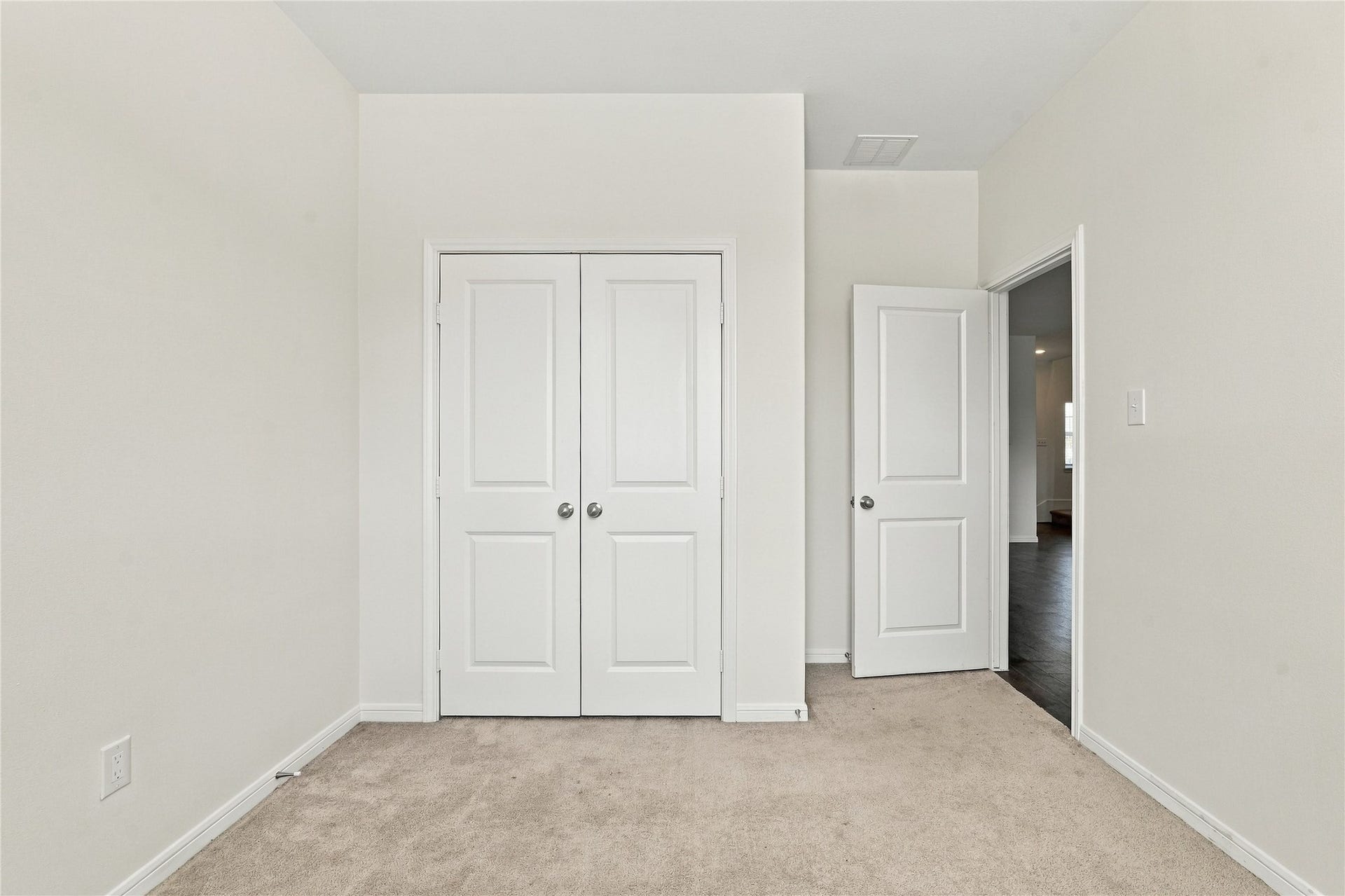 21522 Austell Pond Drive, Porter, TX 77365 Bedroom #4 & Full Bath located DOWNSTAIRS