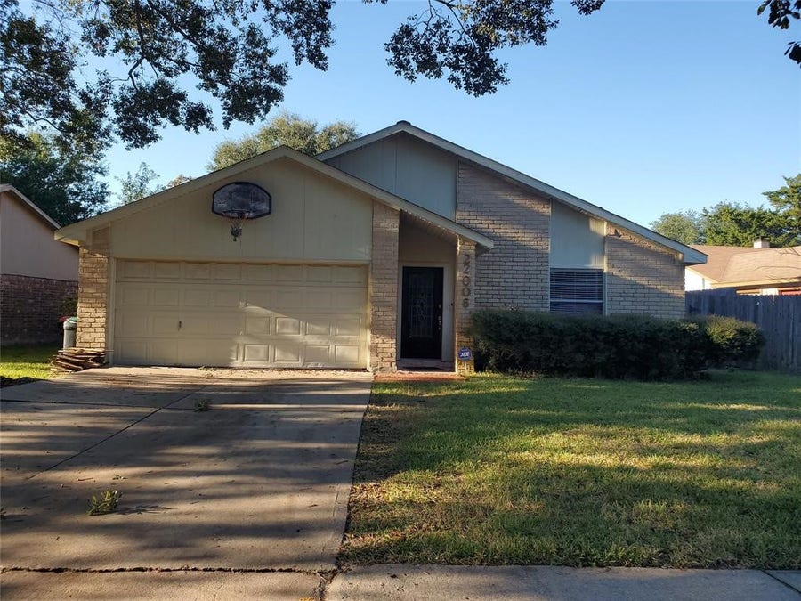Property photo for 22006 Singing Spurs Dr, Katy, TX