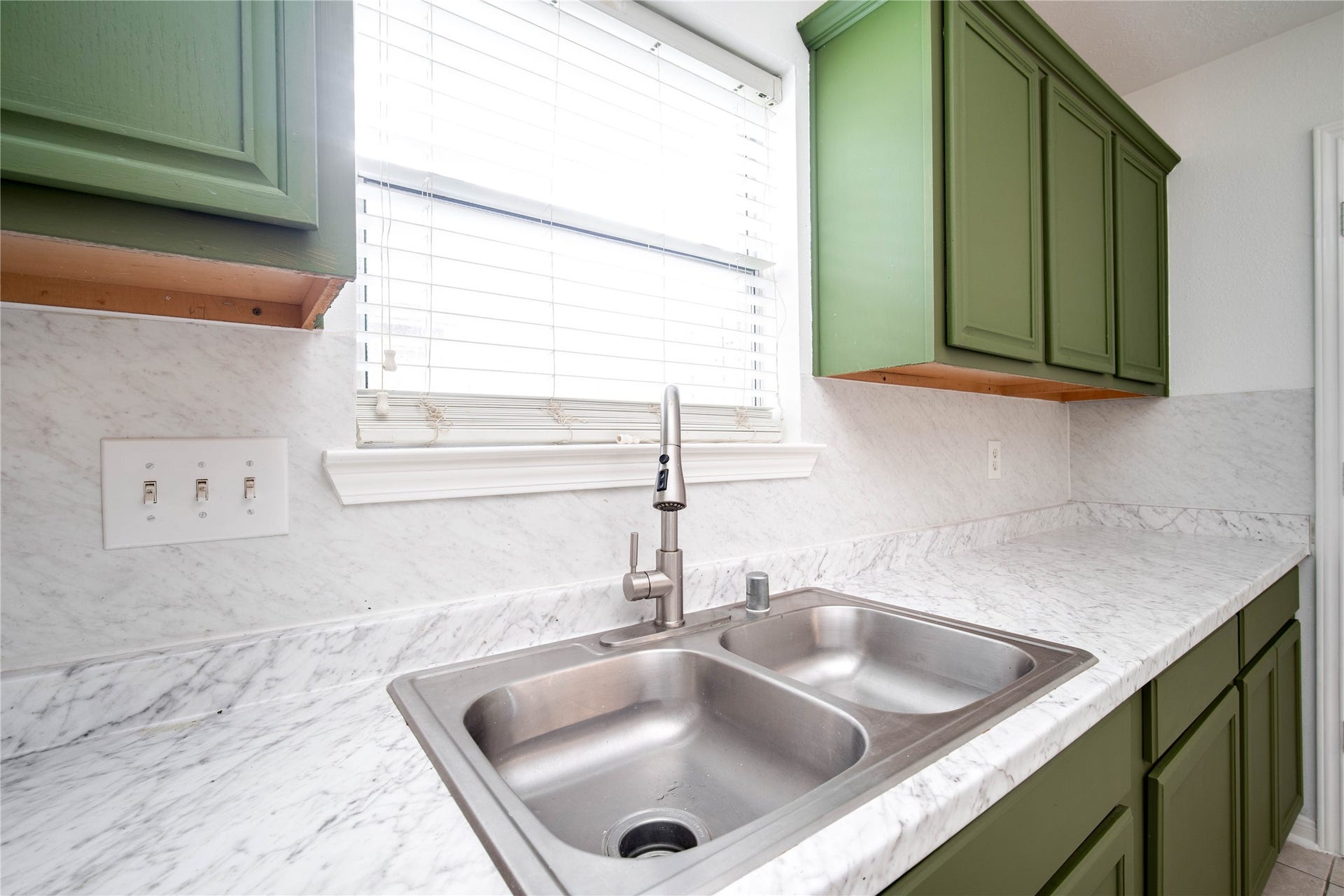 22810 W Waterlake Drive, Richmond, TX 77406