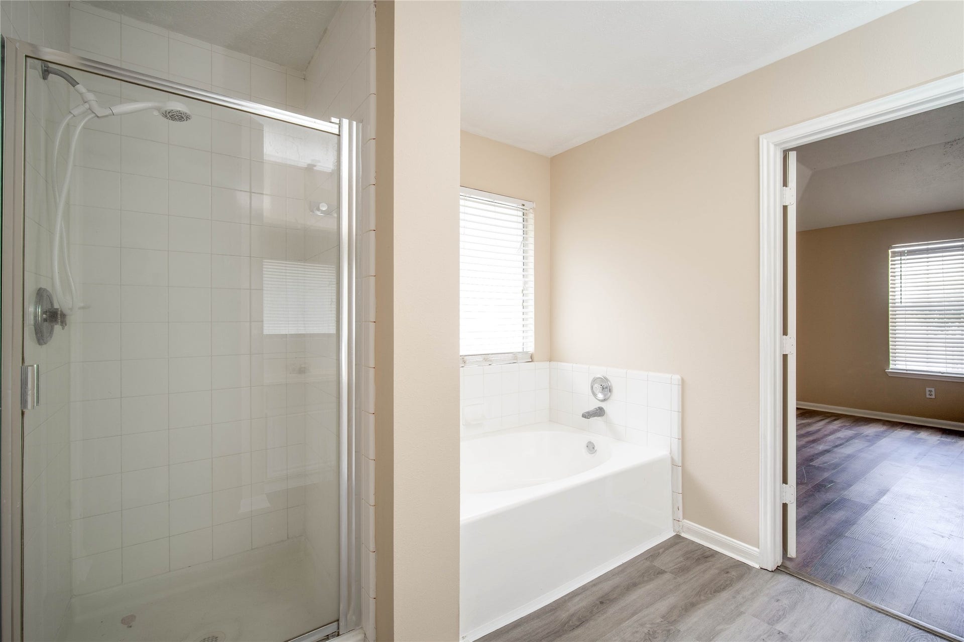22810 W Waterlake Drive, Richmond, TX 77406