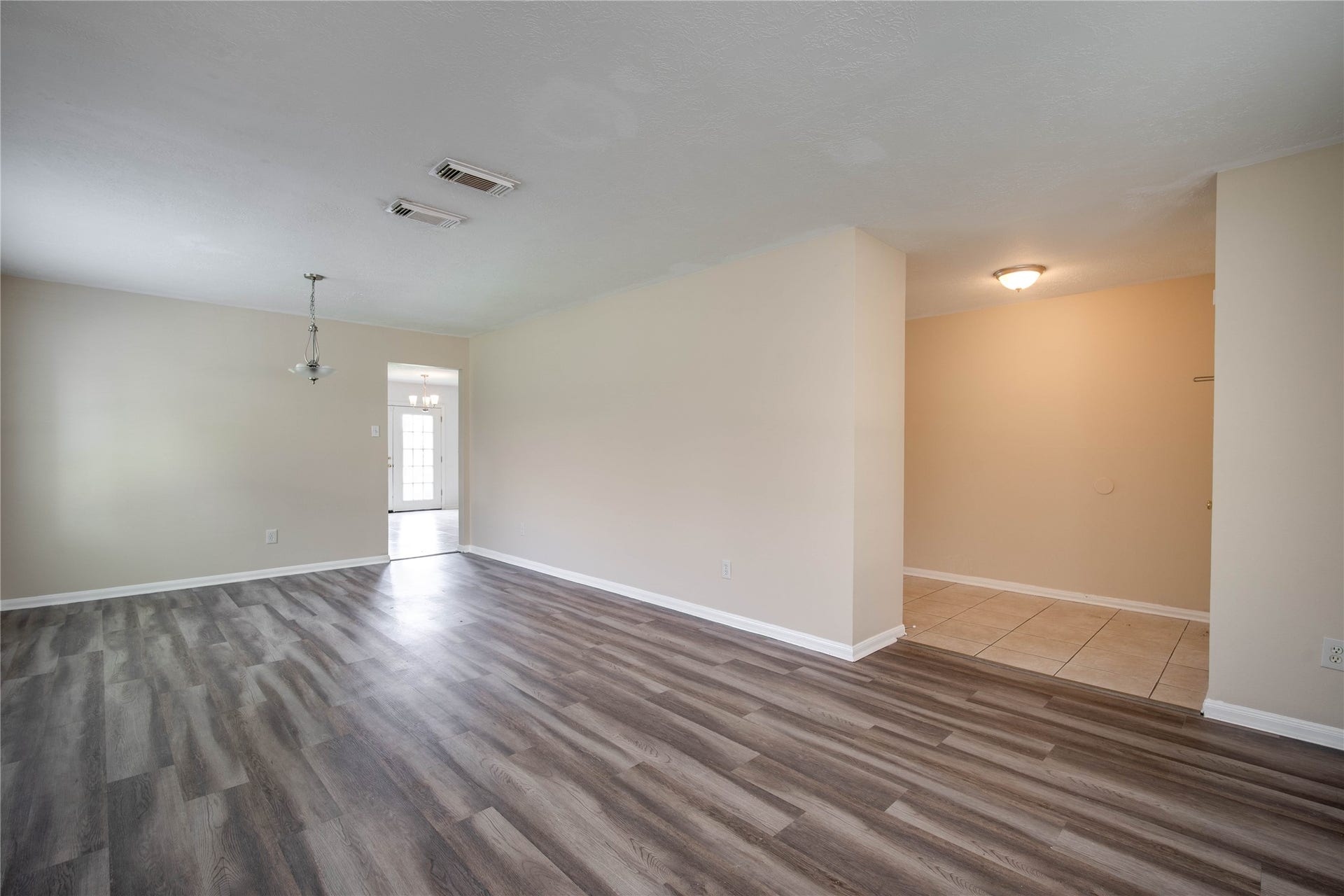 22810 W Waterlake Drive, Richmond, TX 77406