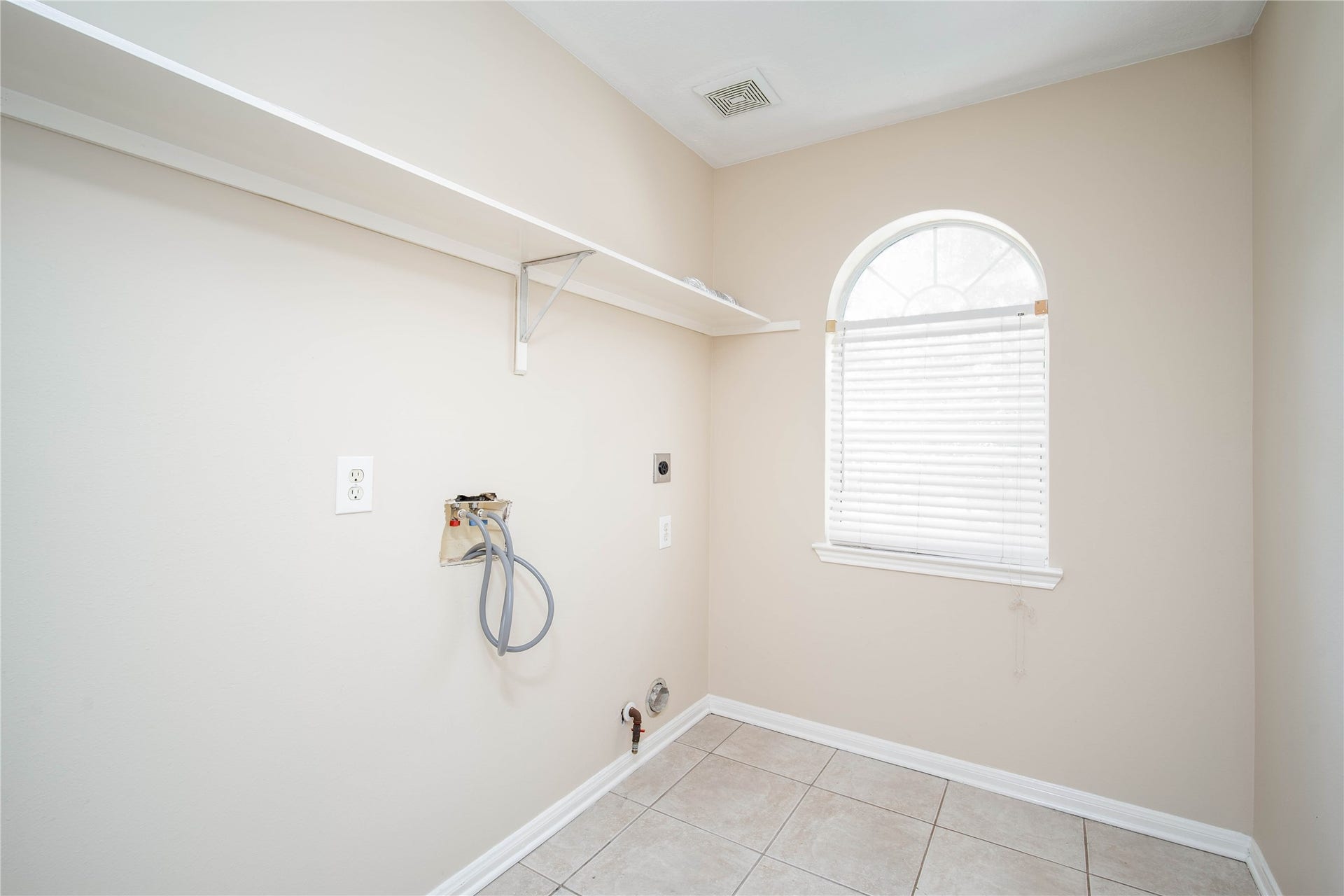22810 W Waterlake Drive, Richmond, TX 77406