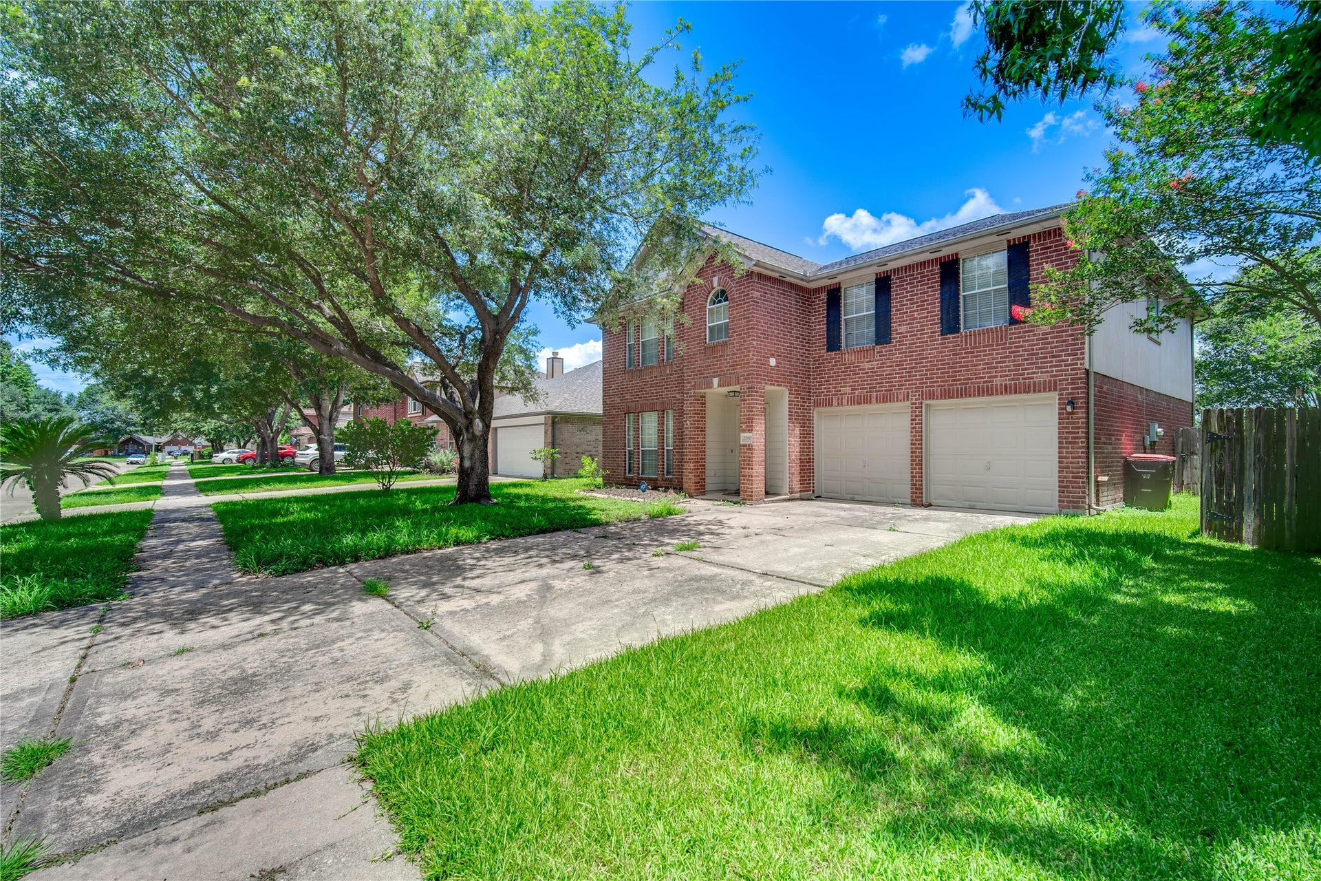 22810 W Waterlake Drive, Richmond, TX 77406