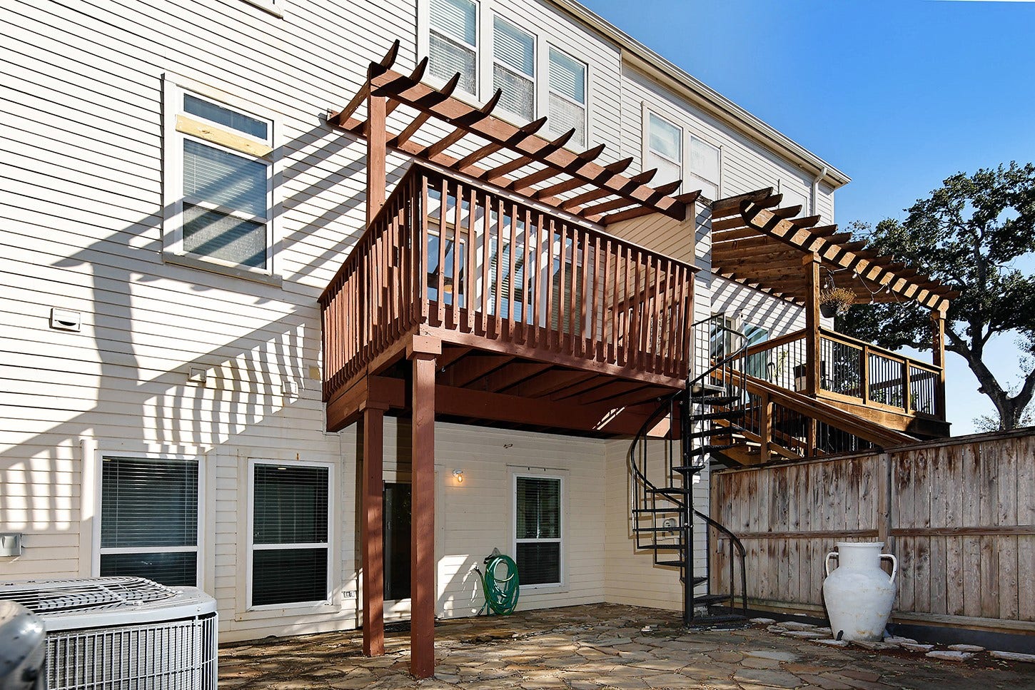 1319 BOMAR, Houston, TX 77006