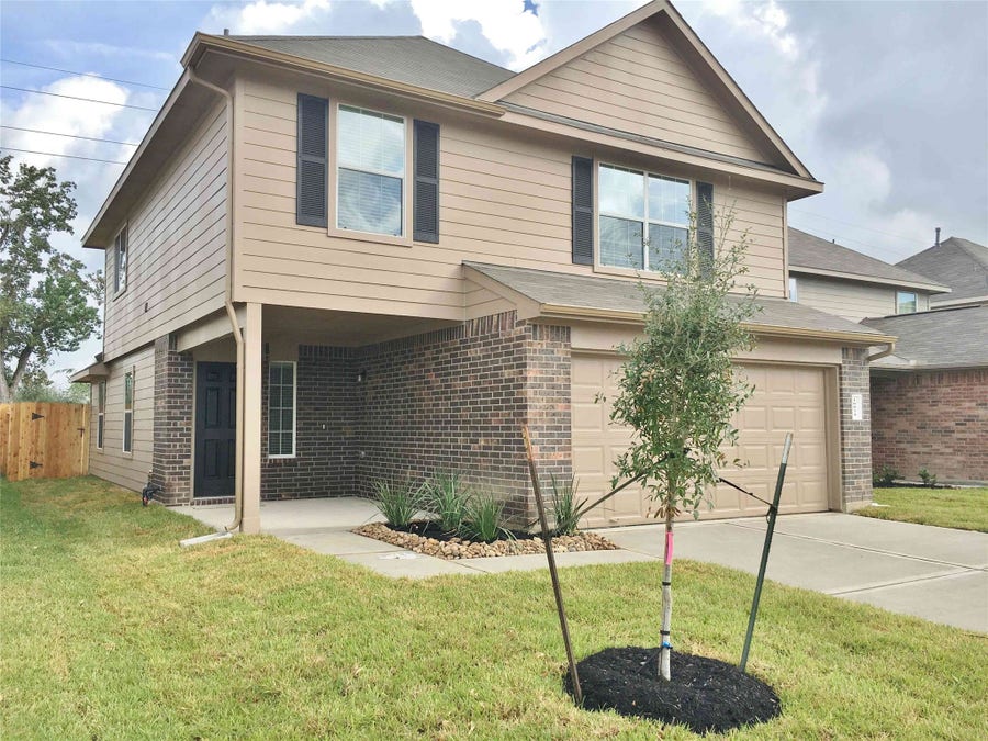 Property photo for 18834 Venito Drive, Katy, TX