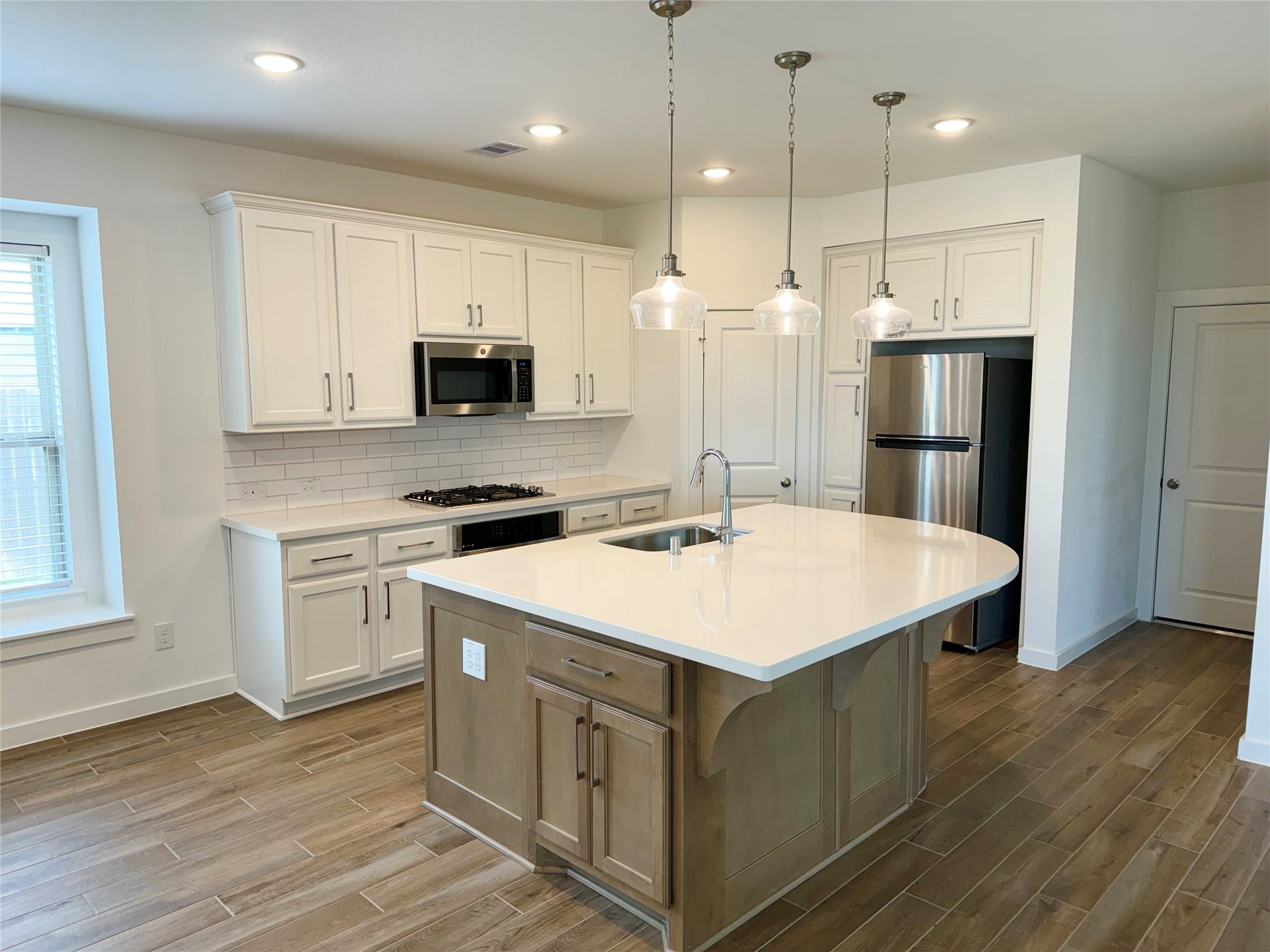 13125 Cobalt Cove Court, Texas City, TX 77568 13125 Cobalt Cove Court, Texas City, TX 77568