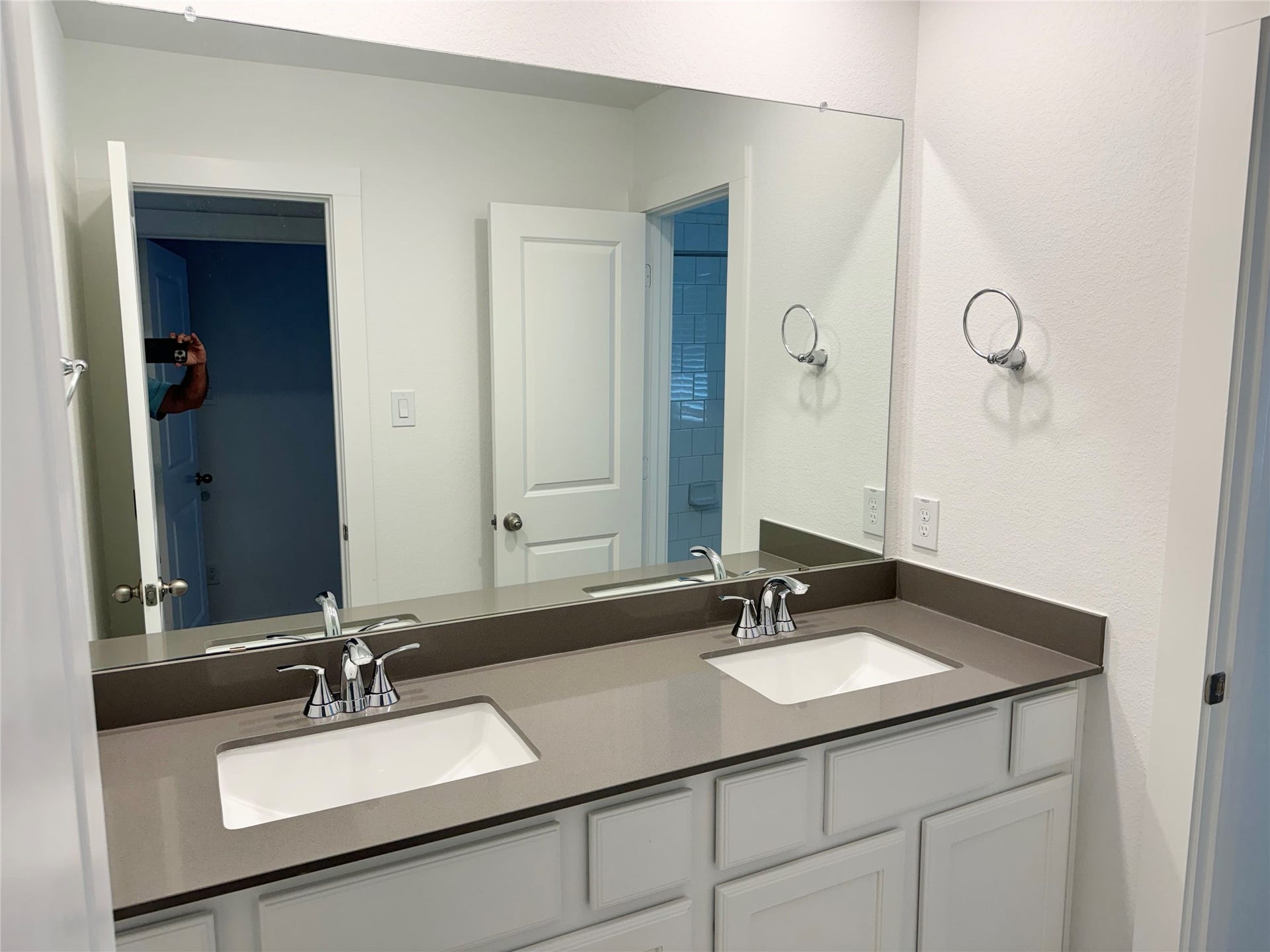 13125 Cobalt Cove Court, Texas City, TX 77568 13125 Cobalt Cove Court, Texas City, TX 77568