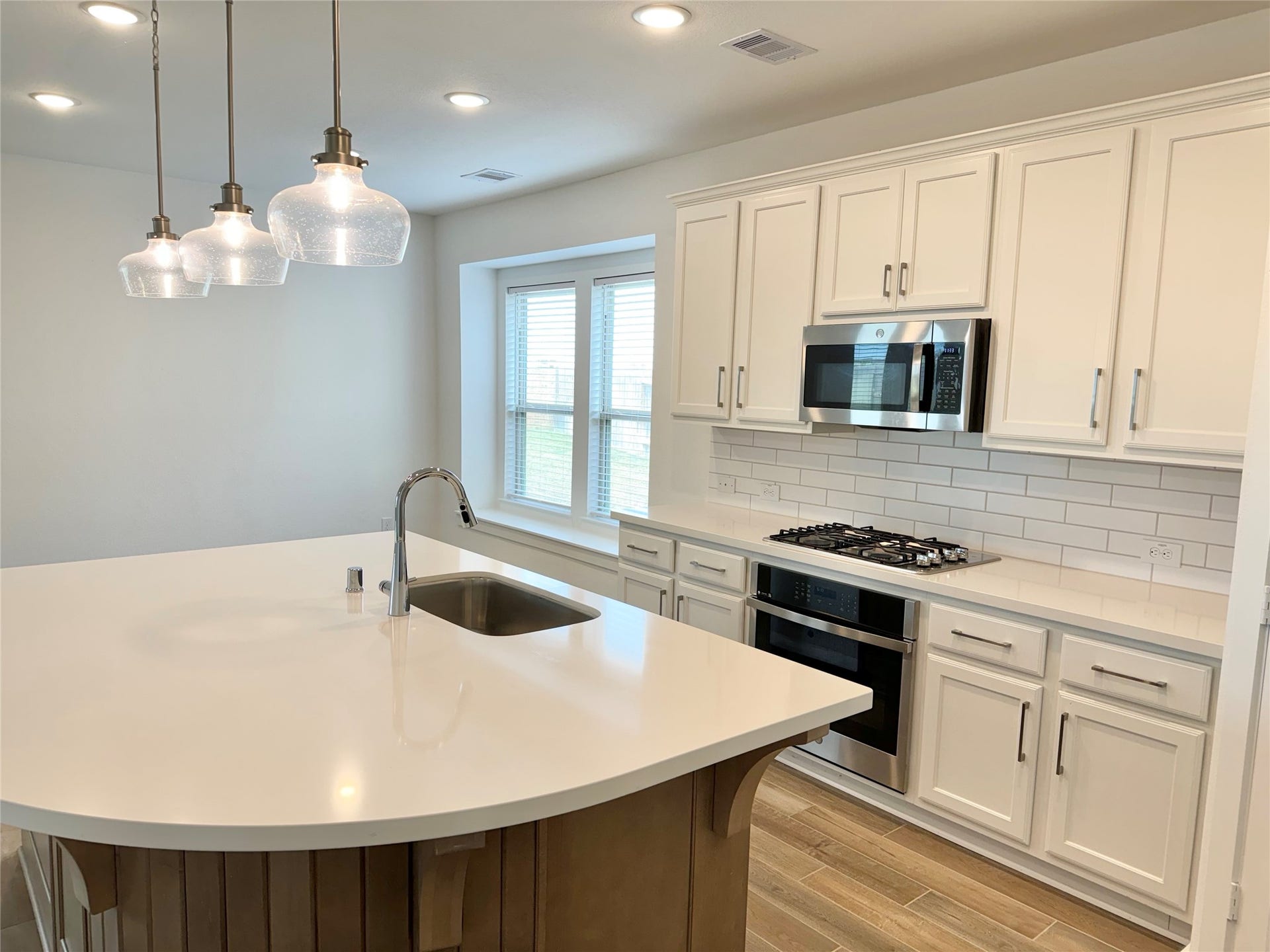 13125 Cobalt Cove Court, Texas City, TX 77568 13125 Cobalt Cove Court, Texas City, TX 77568