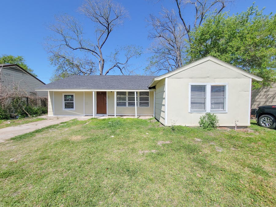 Property photo for 5815 Southseas Street, Houston, TX