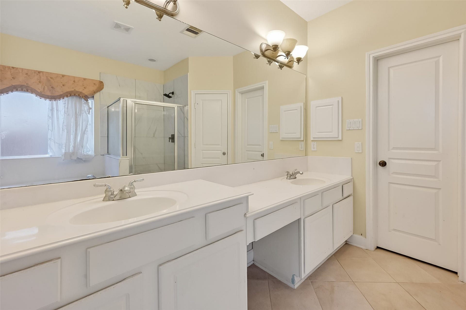 14419 Manorbier Lane, Sugar Land, TX 77498 14419 Manorbier Lane, Sugar Land, TX 77498