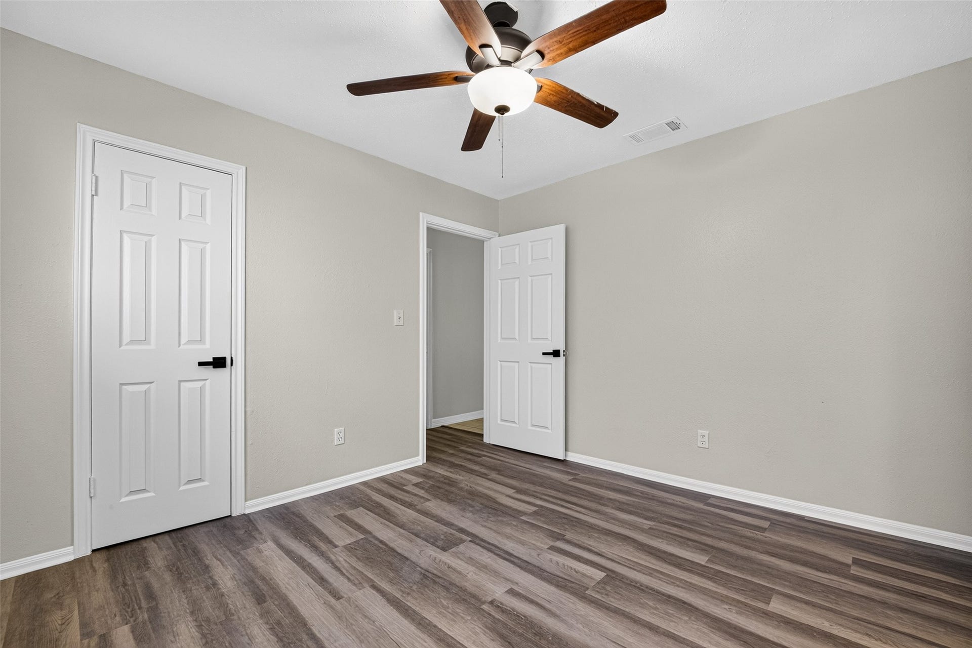 9026 Concho Street, Houston, TX 77036 9026 Concho Street, Houston, TX 77036