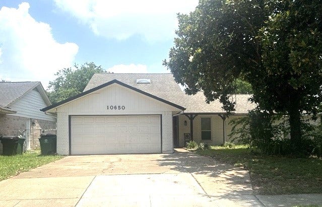 Property photo for 10650 Alcott Drive, Houston, TX