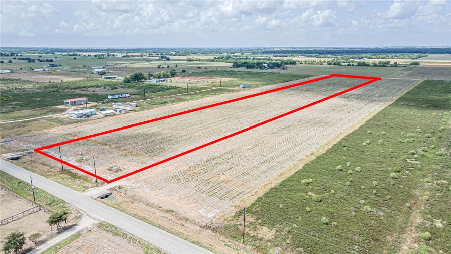 Property photo for 4327 Polak Road, Wallis, TX