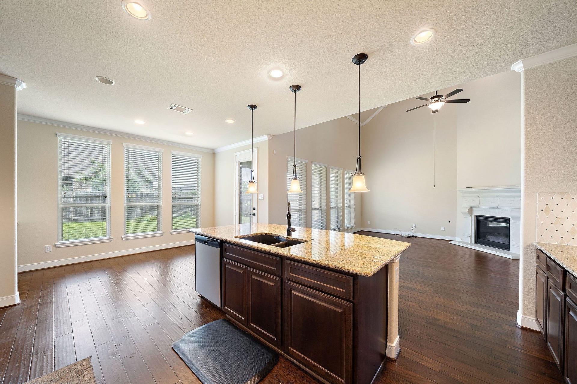 7002 Pearl Terrace Lane, Richmond, TX 77469 7002 Pearl Terrace Lane, Richmond, TX 77469