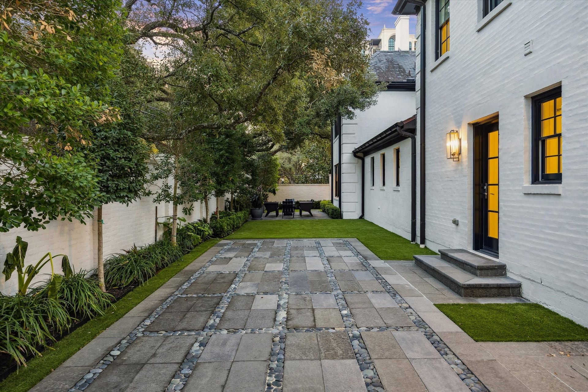 1702 South Boulevard, Houston, TX 77098 1702 South Boulevard, Houston, TX 77098