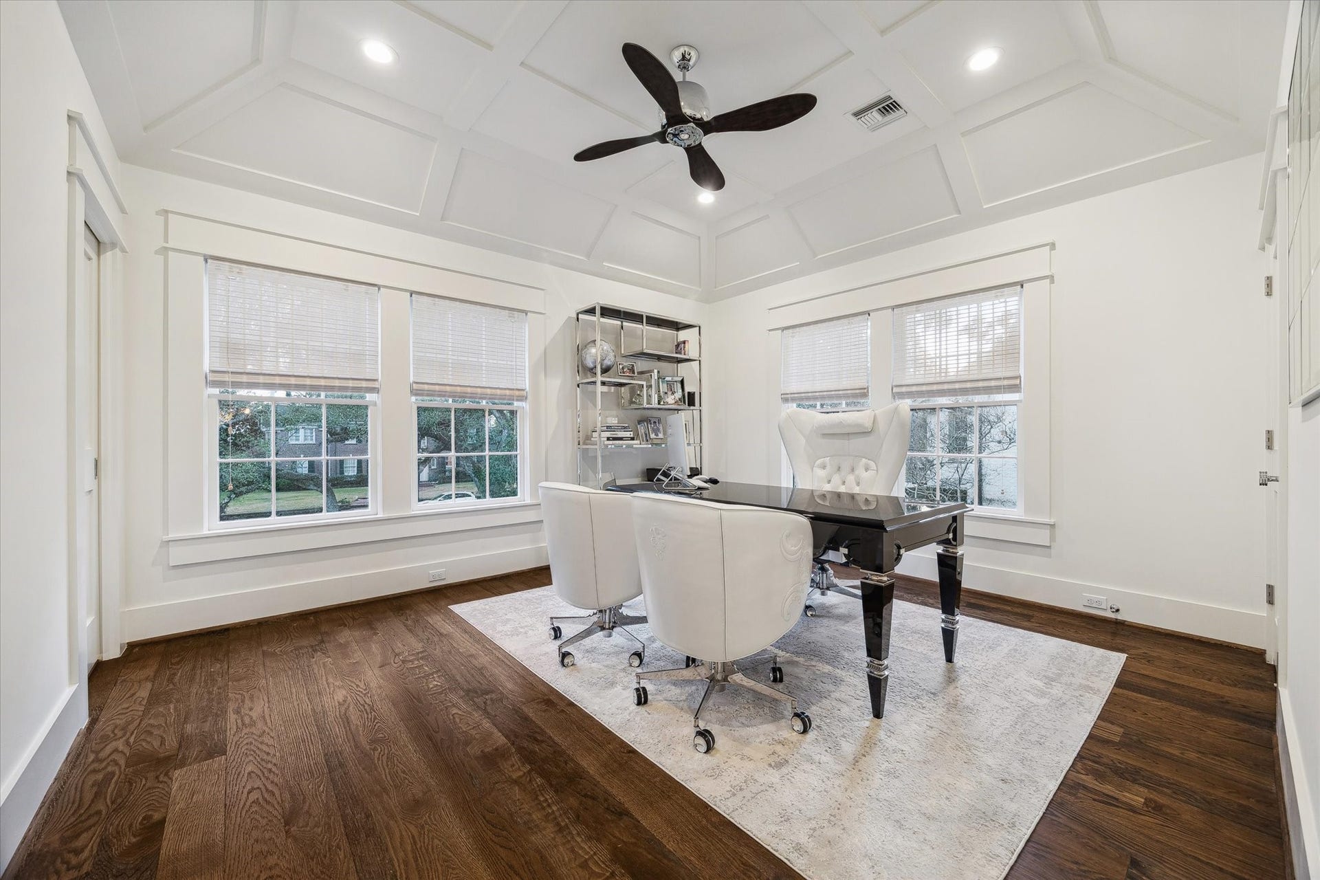 1702 South Boulevard, Houston, TX 77098 1702 South Boulevard, Houston, TX 77098