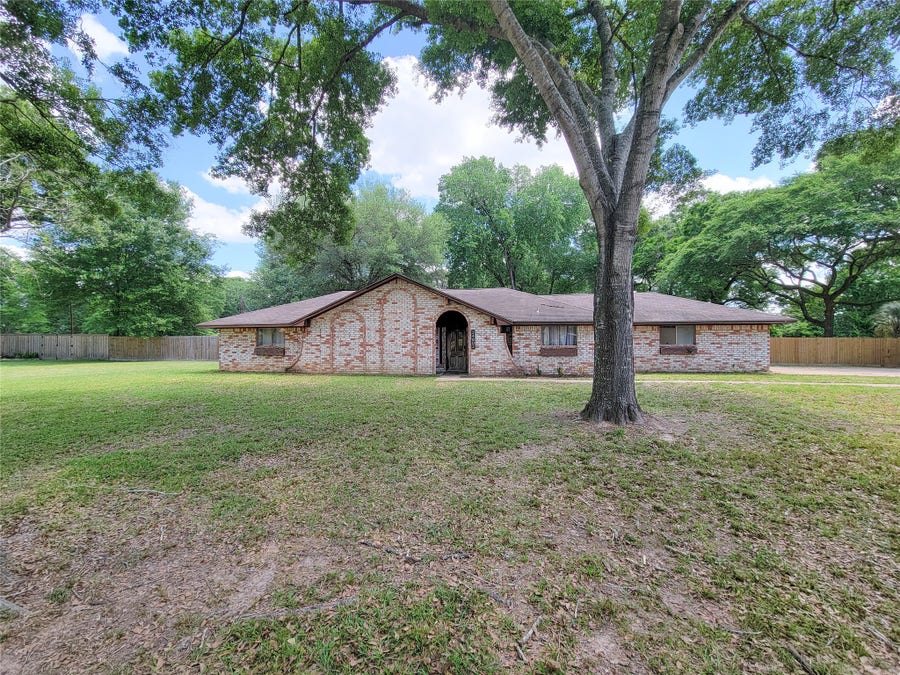 Property photo for 24802 Lori Lane, Magnolia, TX