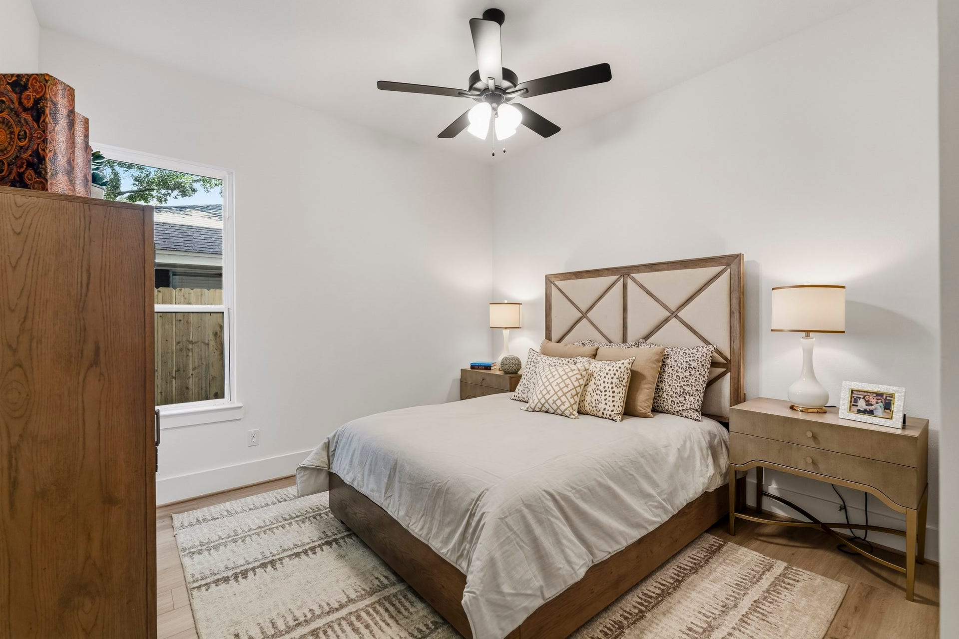 5109 Lido Lane, Houston, TX 77092 5109 Lido Lane, Houston, TX 77092