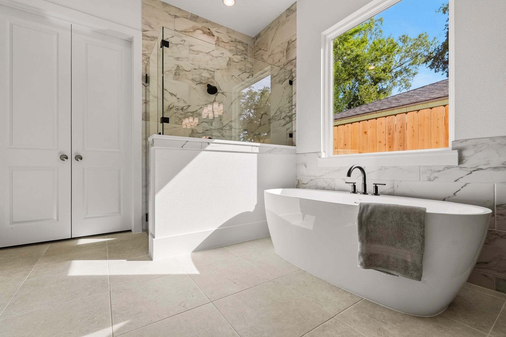 5109 Lido Lane, Houston, TX 77092 5109 Lido Lane, Houston, TX 77092