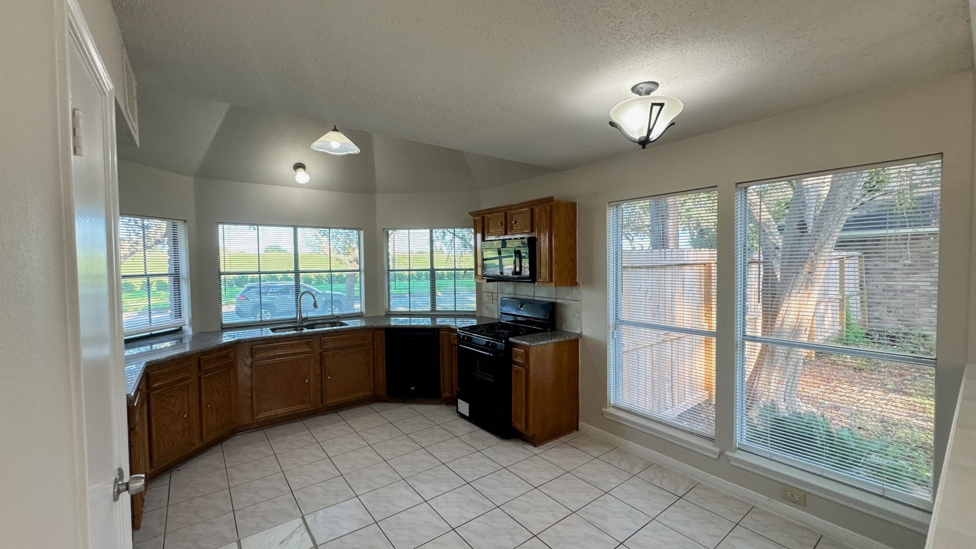 2919 Great Lakes Avenue, Sugar Land, TX 77479