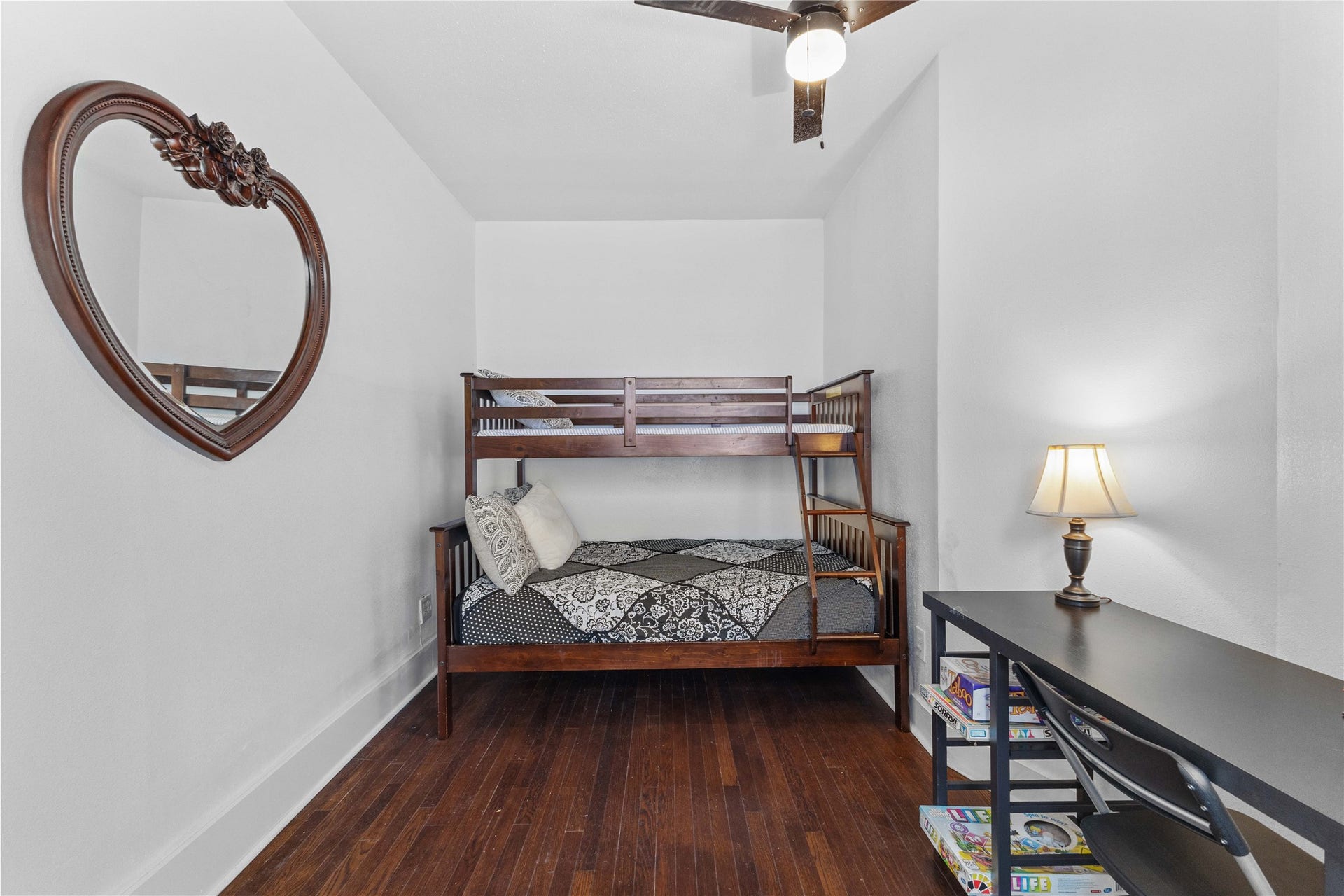 2511 Whitney, #A, Houston, TX 77006 2511 Whitney, #A, Houston, TX 77006
