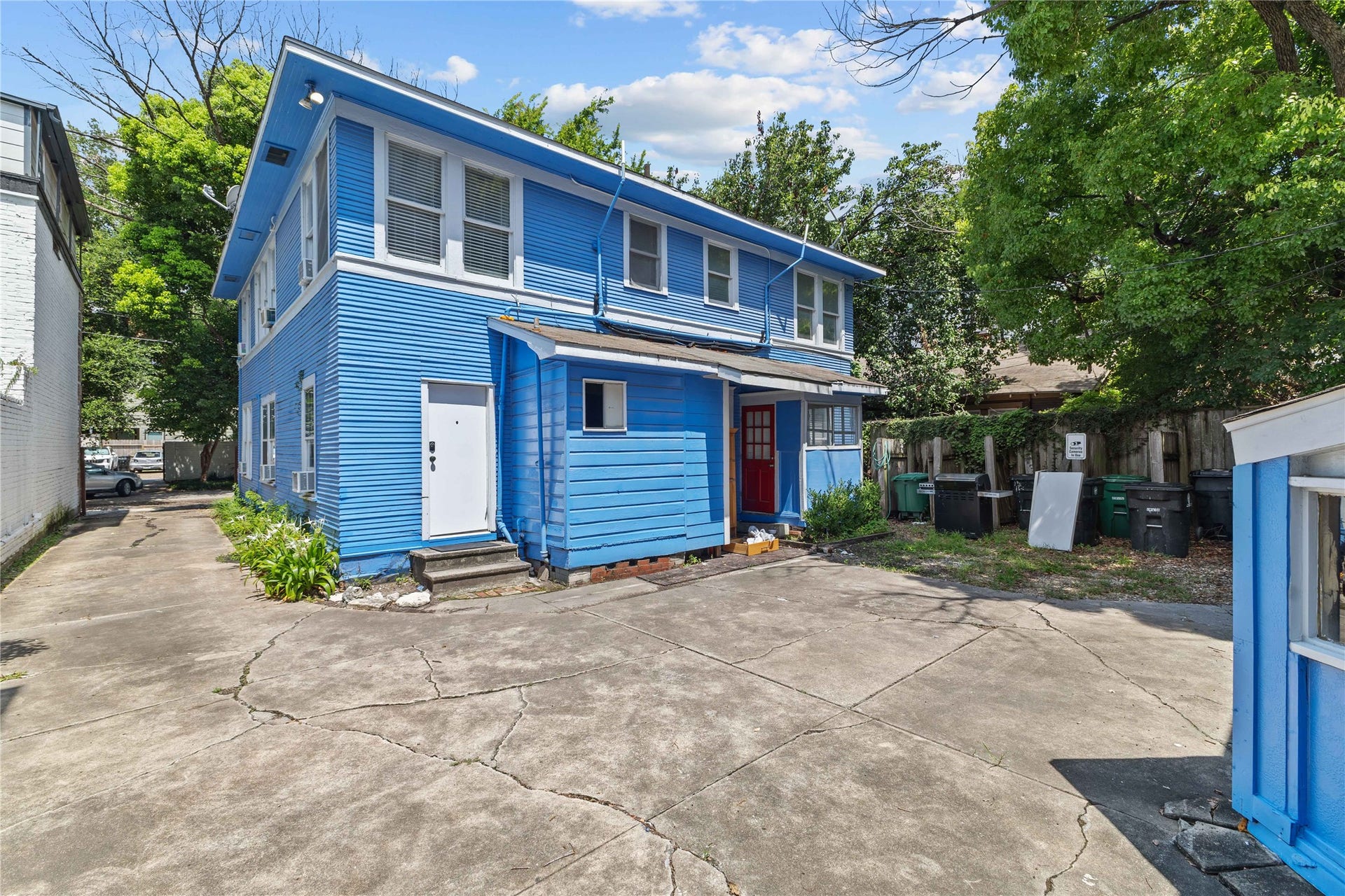 2511 Whitney, #A, Houston, TX 77006 2511 Whitney, #A, Houston, TX 77006