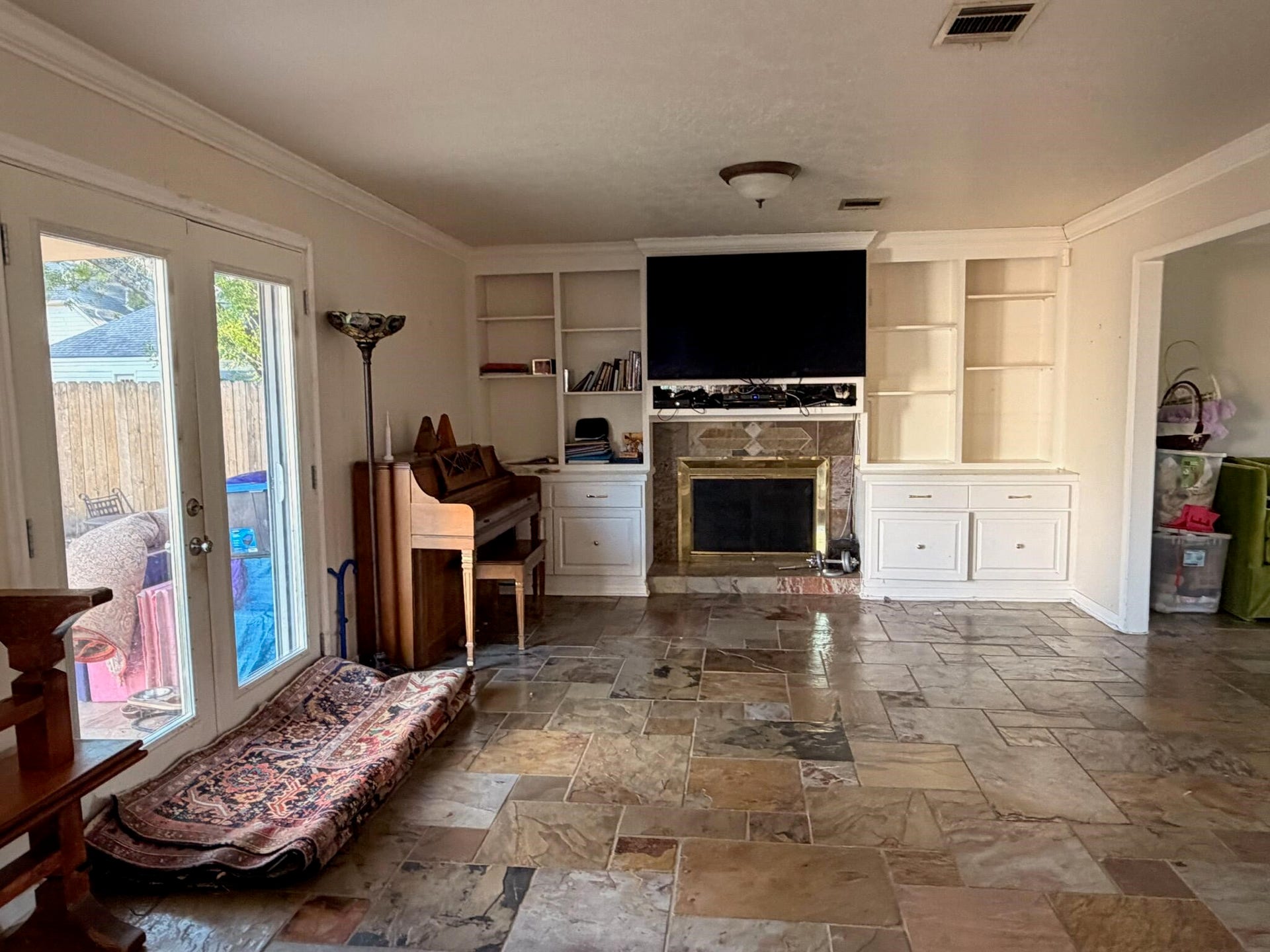 810 Forest Bay Court, Houston, TX 77062 810 Forest Bay Court, Houston, TX 77062