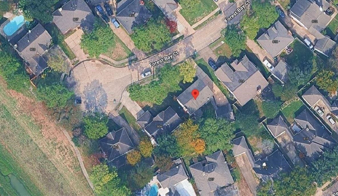 810 Forest Bay Court, Houston, TX 77062 810 Forest Bay Court, Houston, TX 77062