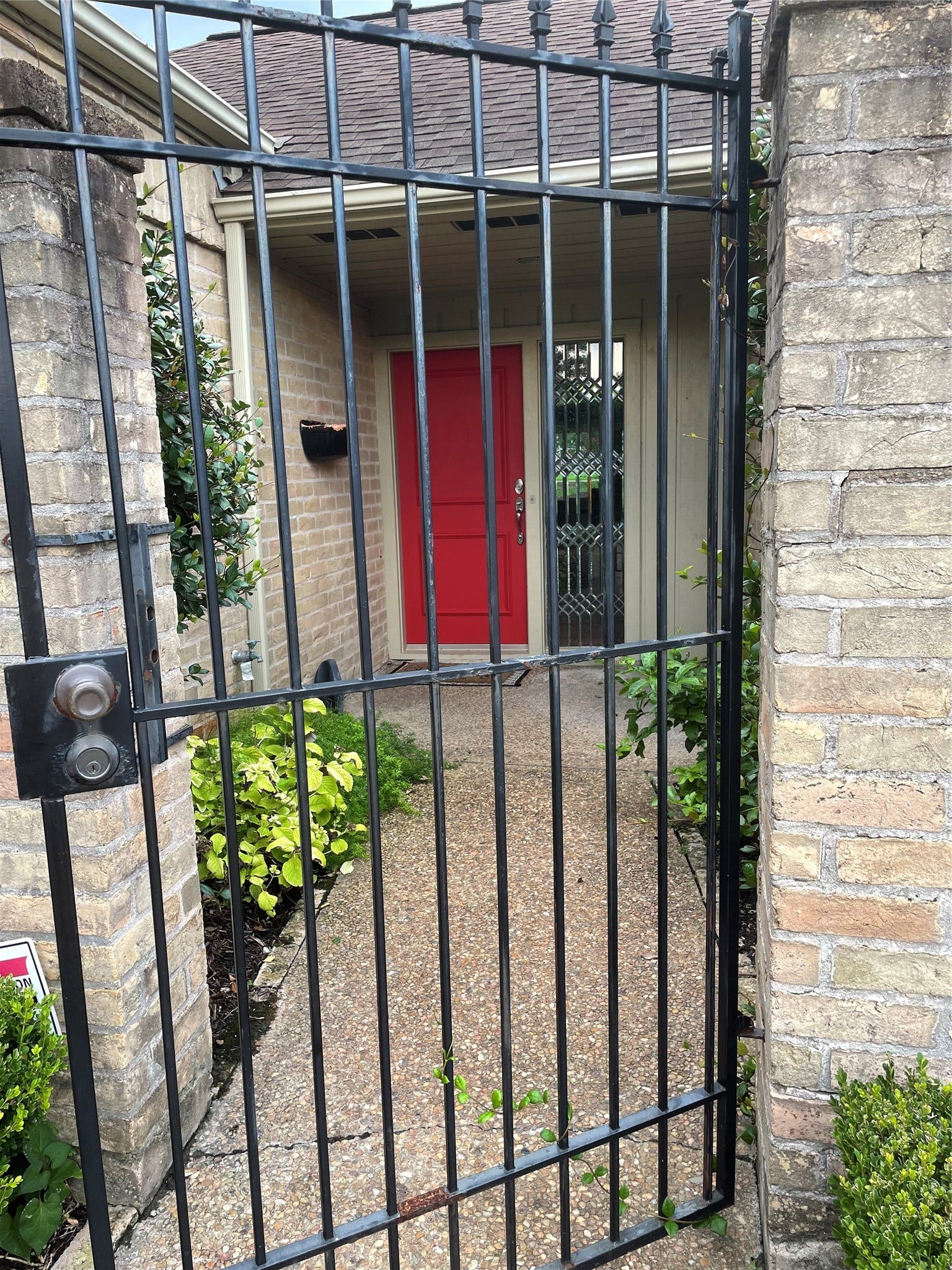 314 Fox Briar Lane, Sugar Land, TX 77478 Front Door