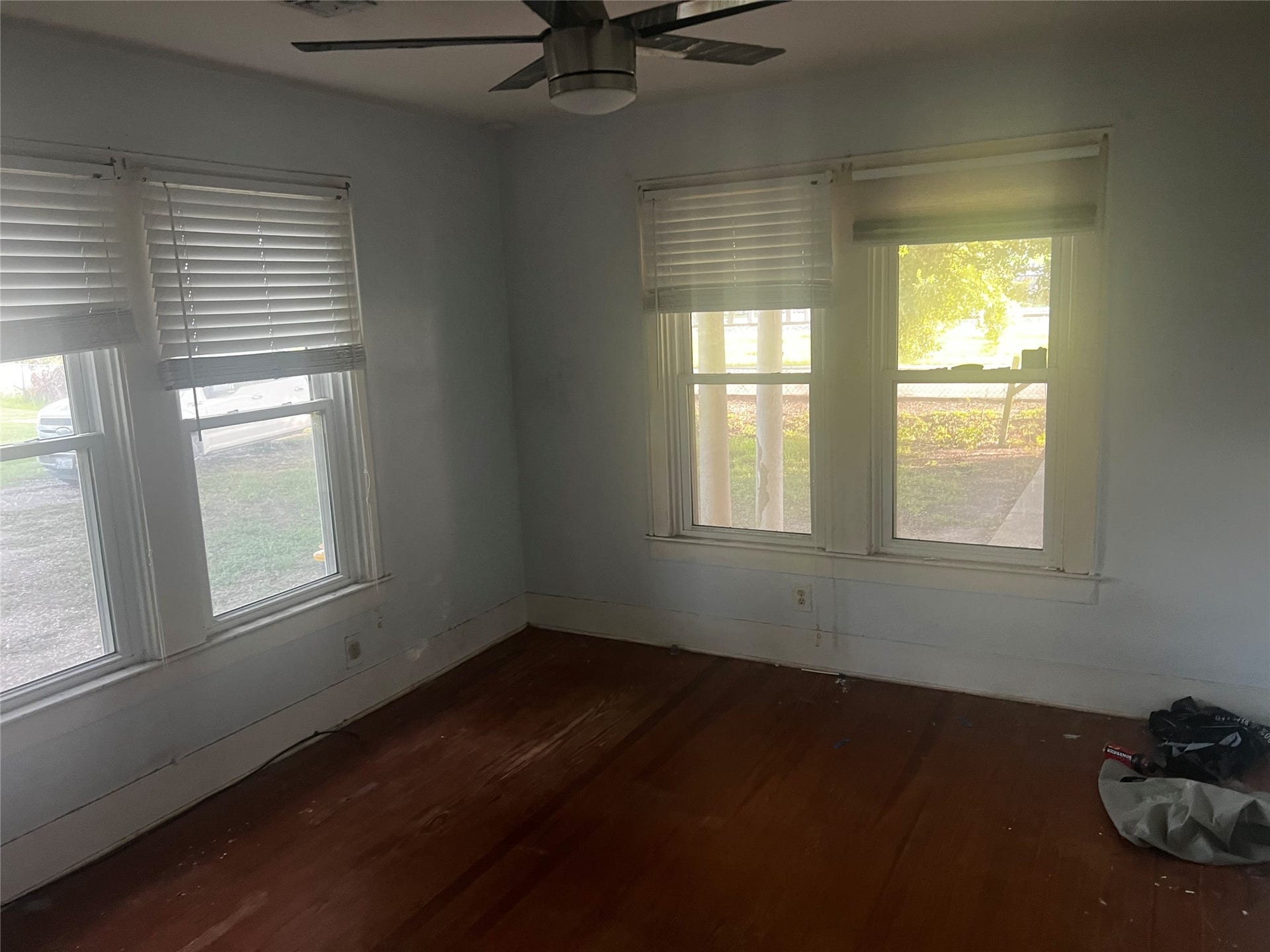701 Oak Street, La Marque, TX 77568 701 Oak Street, La Marque, TX 77568
