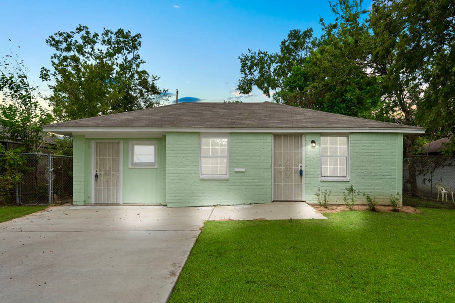 Property photo for 3031 Friar Point Road, Houston, TX