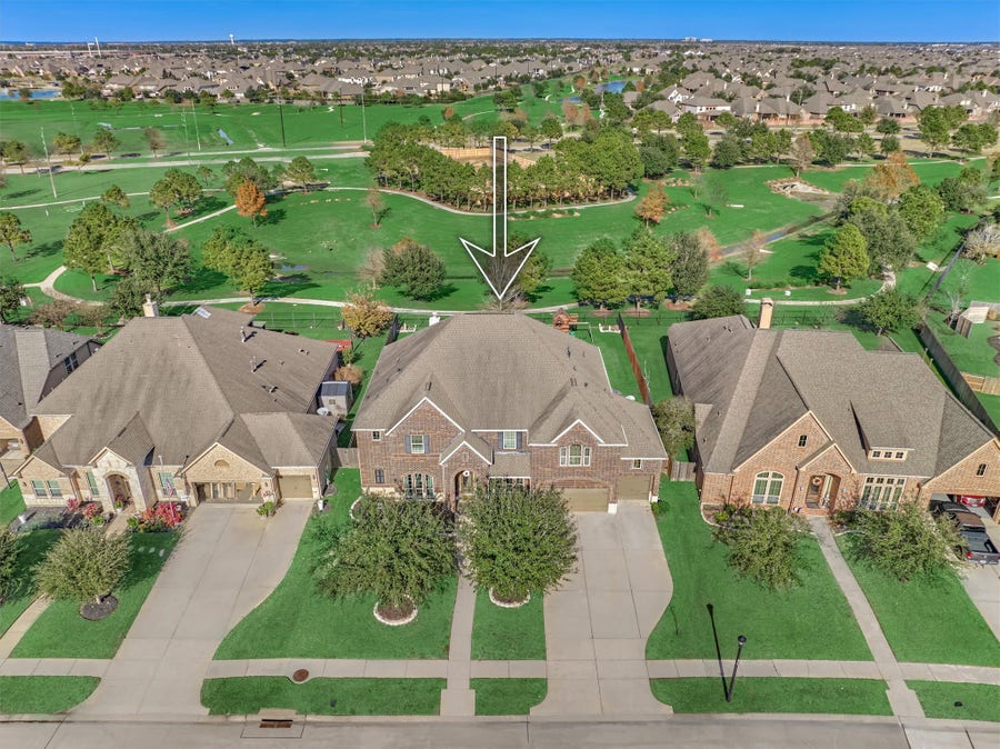 Property photo for 20210 MARIPOSA BLUE Lane, Cypress, TX