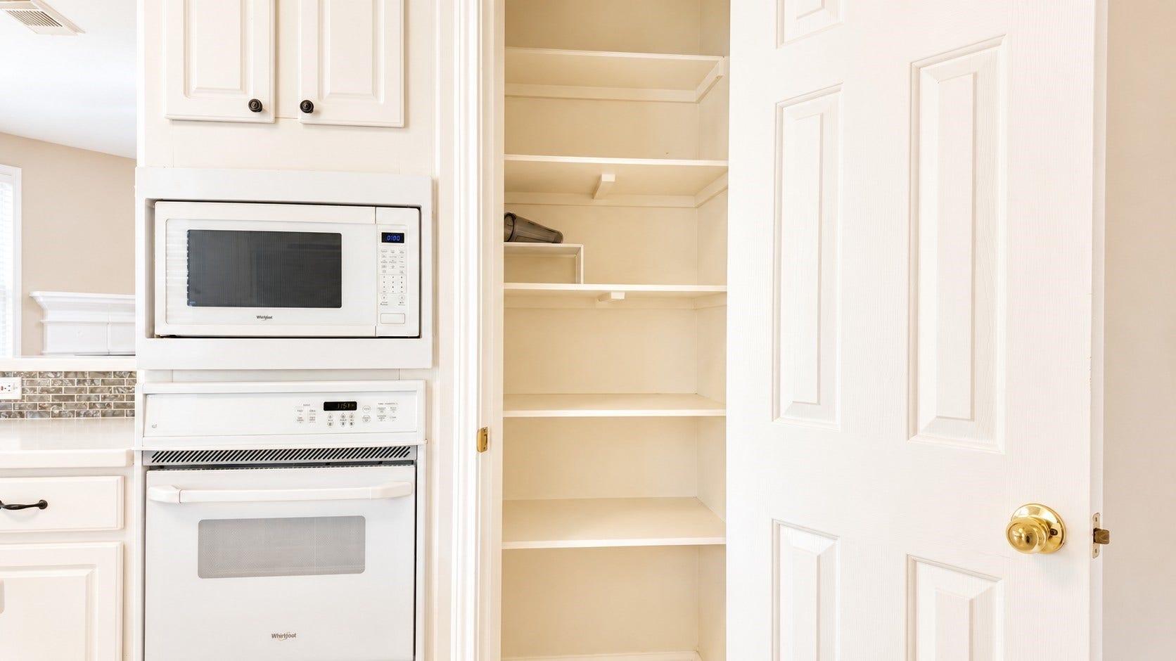 2438 Weatherford Drive, Pearland, TX 77584 2438 Weatherford Drive, Pearland, TX 77584