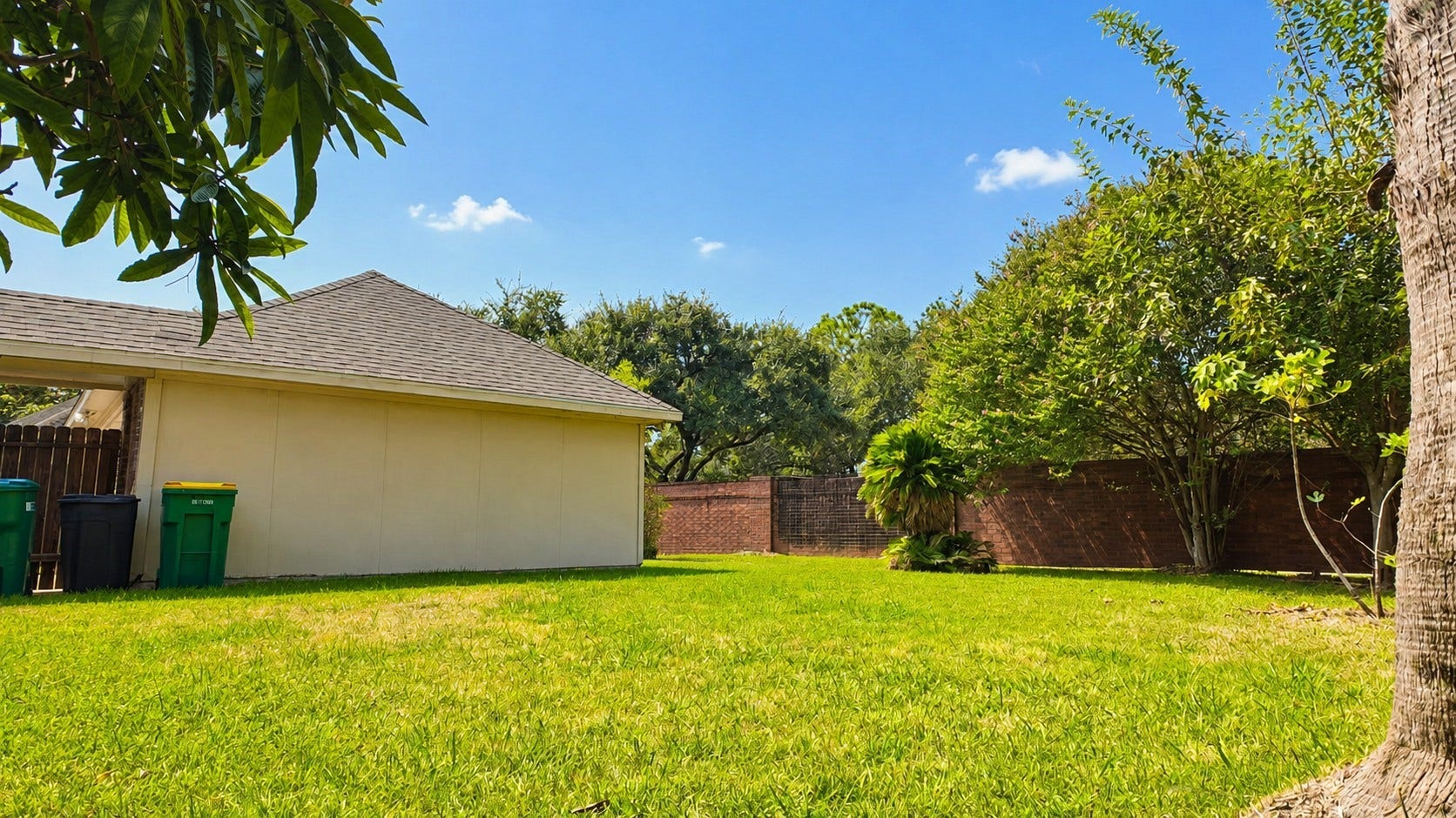 2438 Weatherford Drive, Pearland, TX 77584 2438 Weatherford Drive, Pearland, TX 77584
