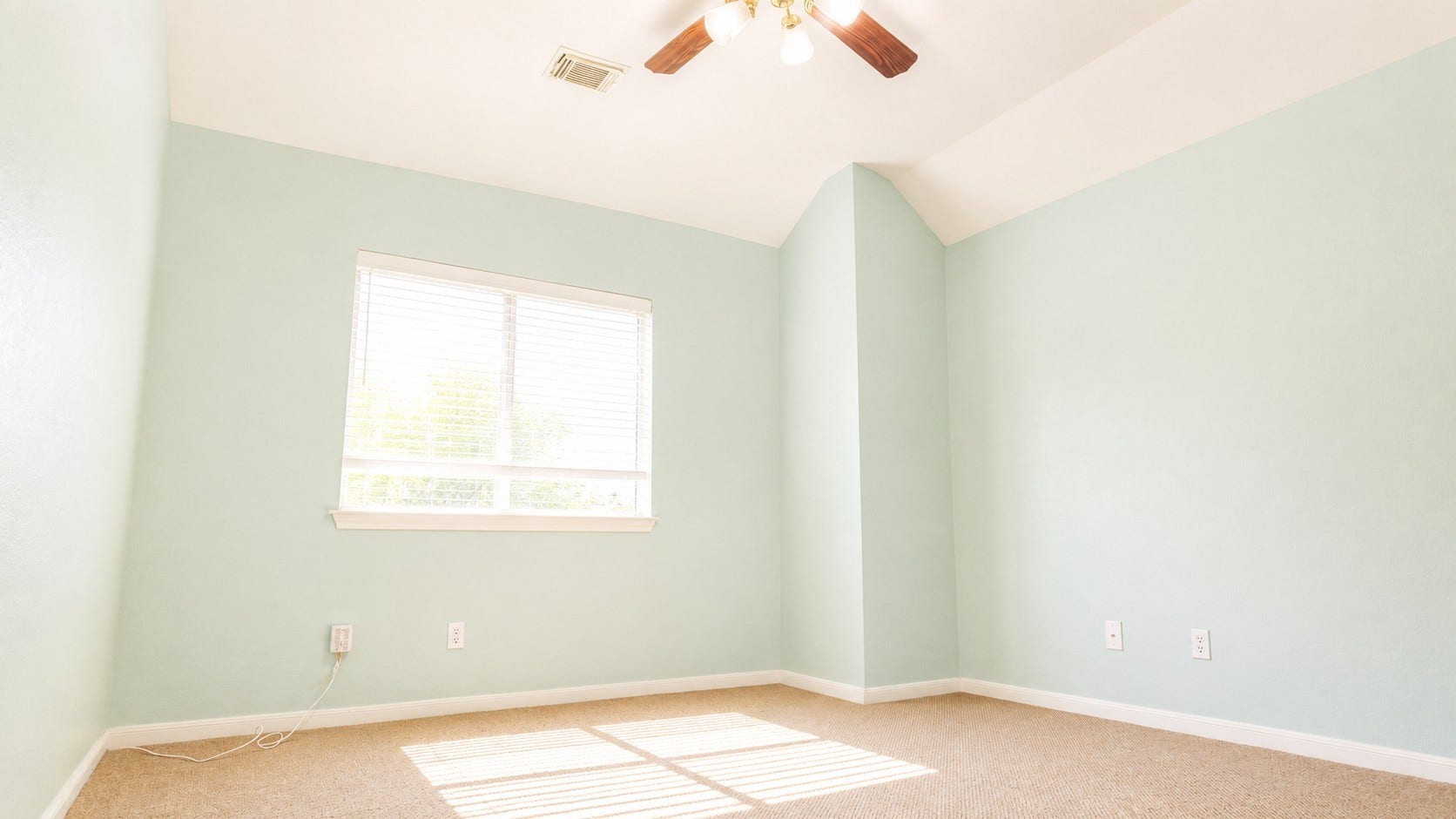 2438 Weatherford Drive, Pearland, TX 77584 2438 Weatherford Drive, Pearland, TX 77584