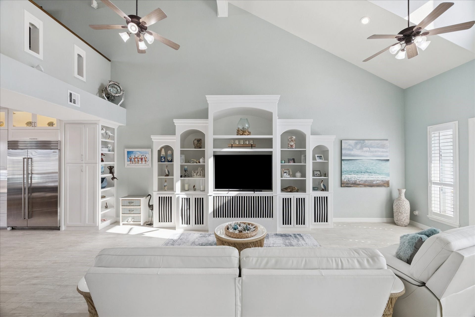 241 Tamana Drive, Tiki Island, TX 77554 built in giving more storage