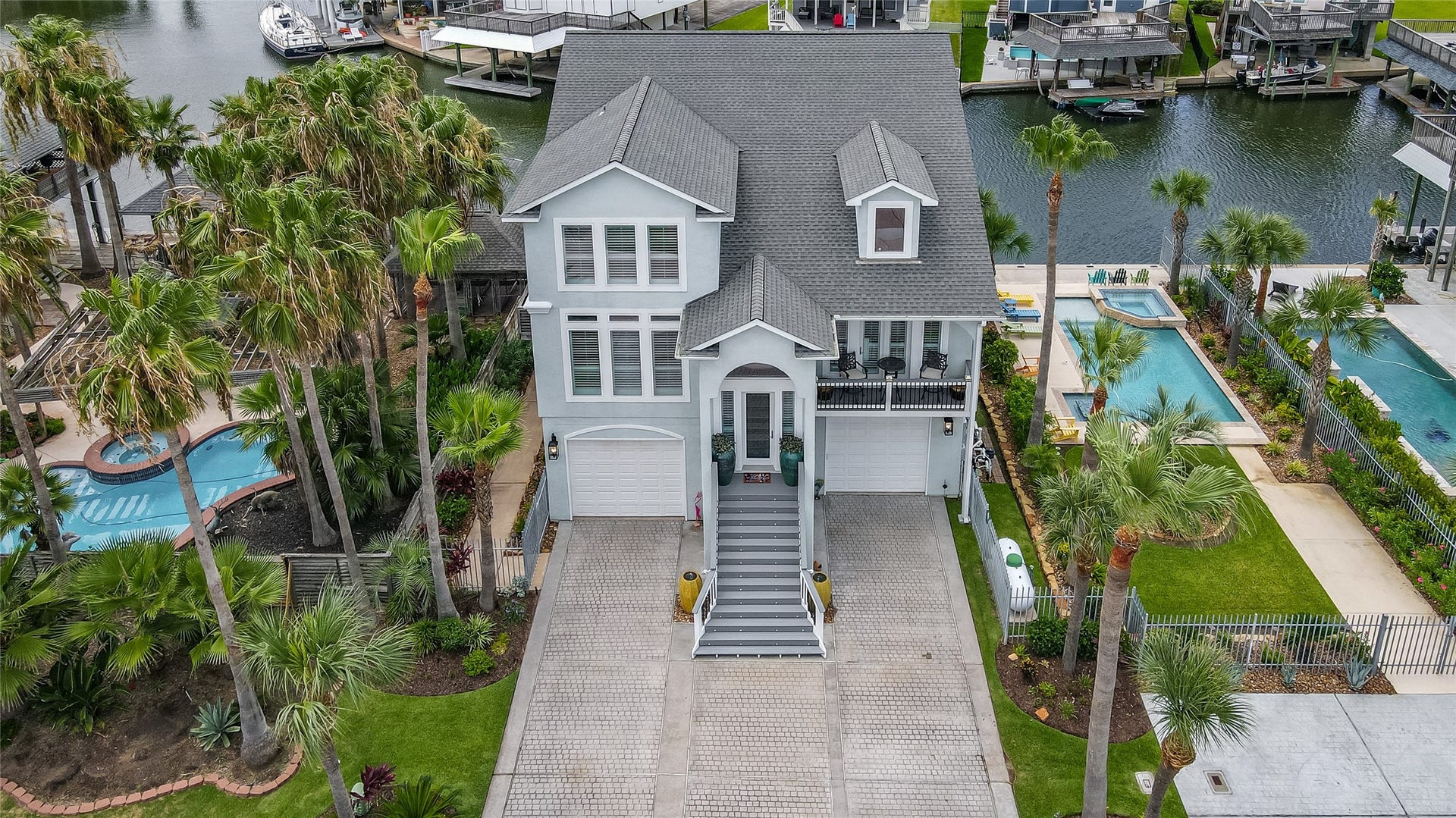241 Tamana Drive, Tiki Island, TX 77554 241 Tamana Drive, Tiki Island, TX 77554