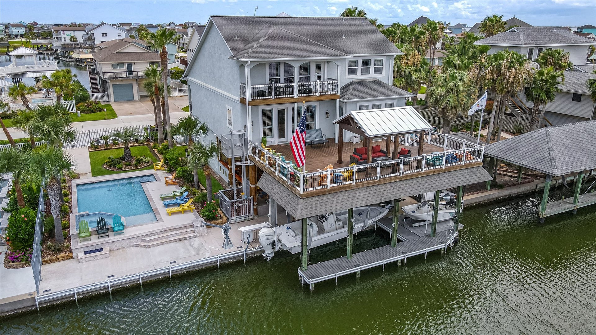241 Tamana Drive, Tiki Island, TX 77554 241 Tamana Drive, Tiki Island, TX 77554