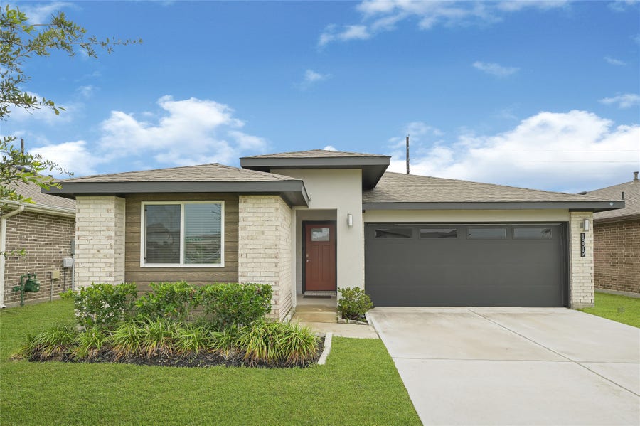 Property photo for 18819 Allendale Forest Drive, Richmond, TX