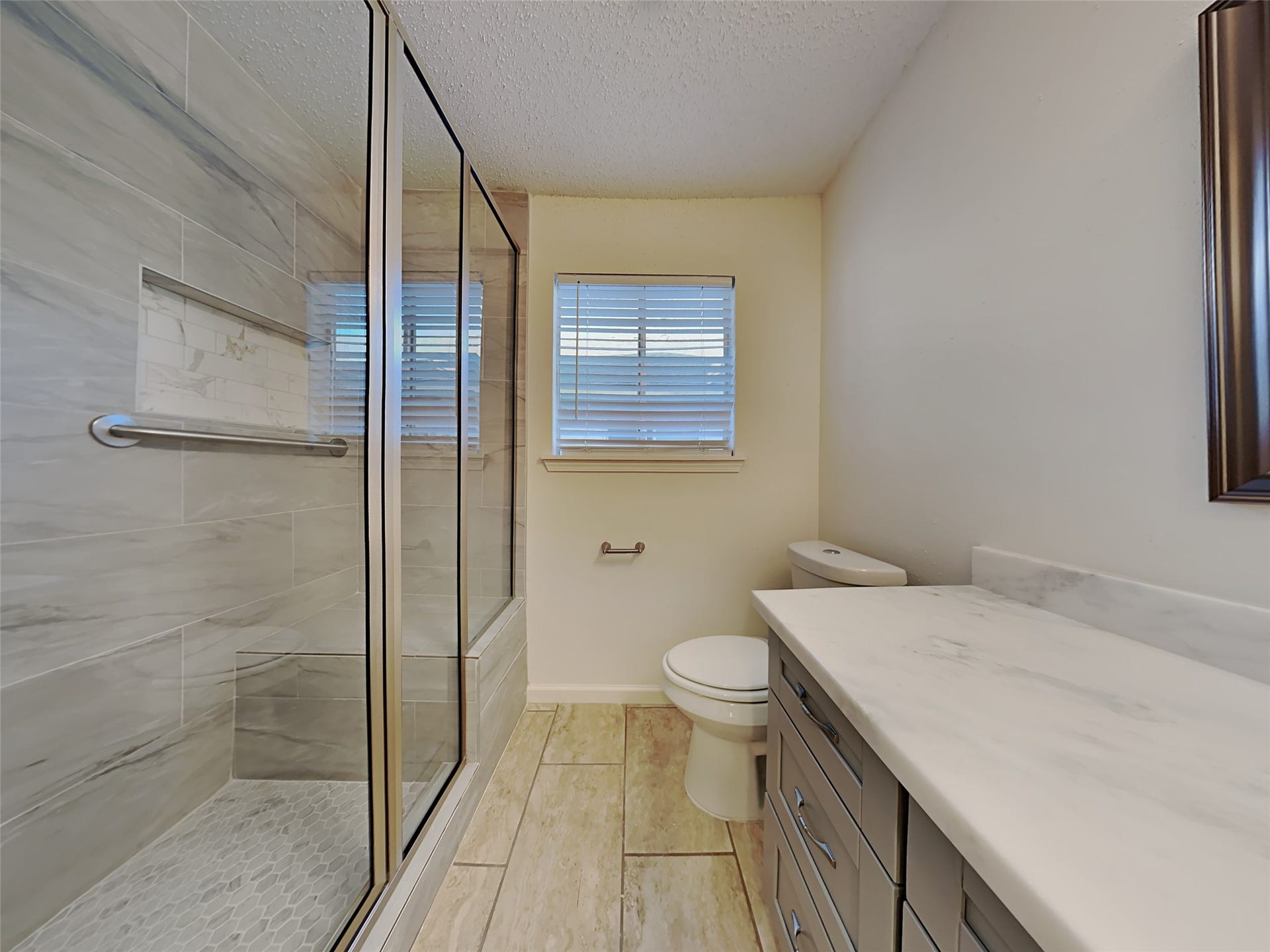 15839 Barbarossa Drive, Houston, TX 77083 15839 Barbarossa Drive, Houston, TX 77083
