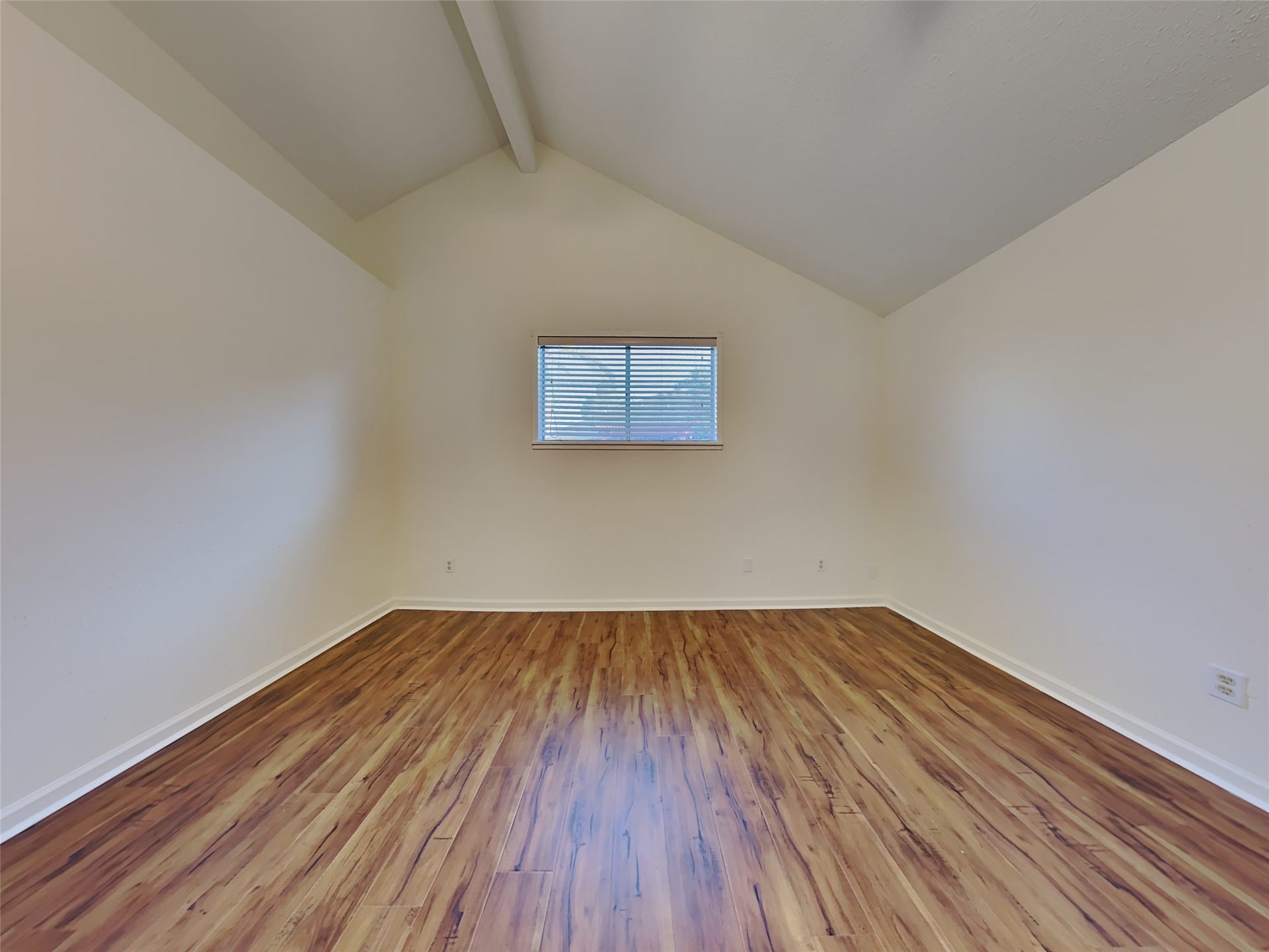 15839 Barbarossa Drive, Houston, TX 77083 15839 Barbarossa Drive, Houston, TX 77083