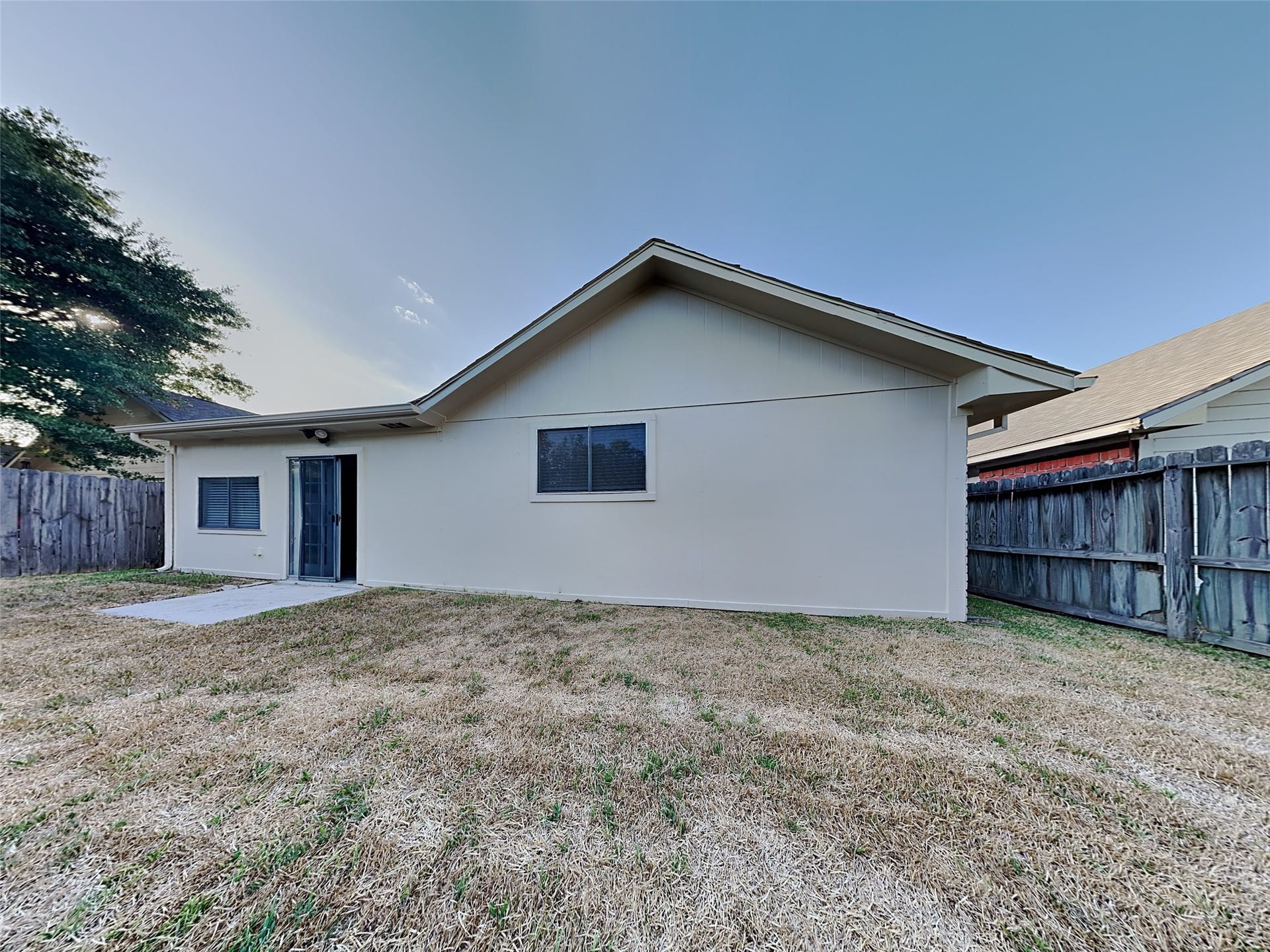15839 Barbarossa Drive, Houston, TX 77083 15839 Barbarossa Drive, Houston, TX 77083