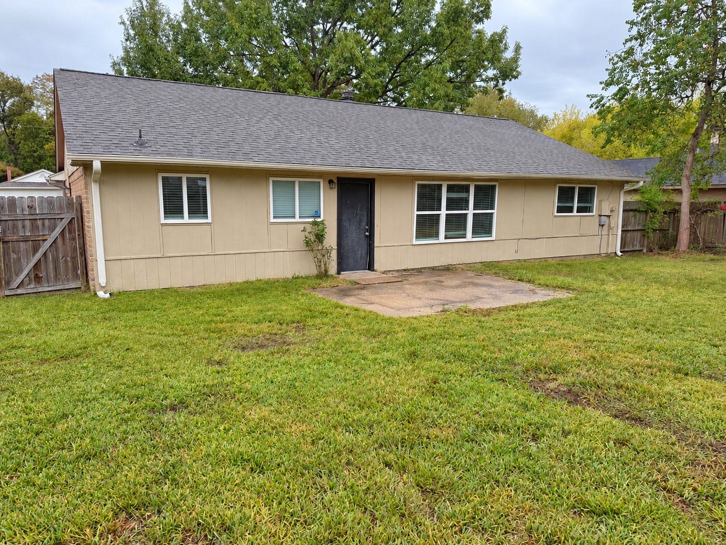 22215 Oakhill Gate Drive, Spring, TX 77373 22215 Oakhill Gate Drive, Spring, TX 77373