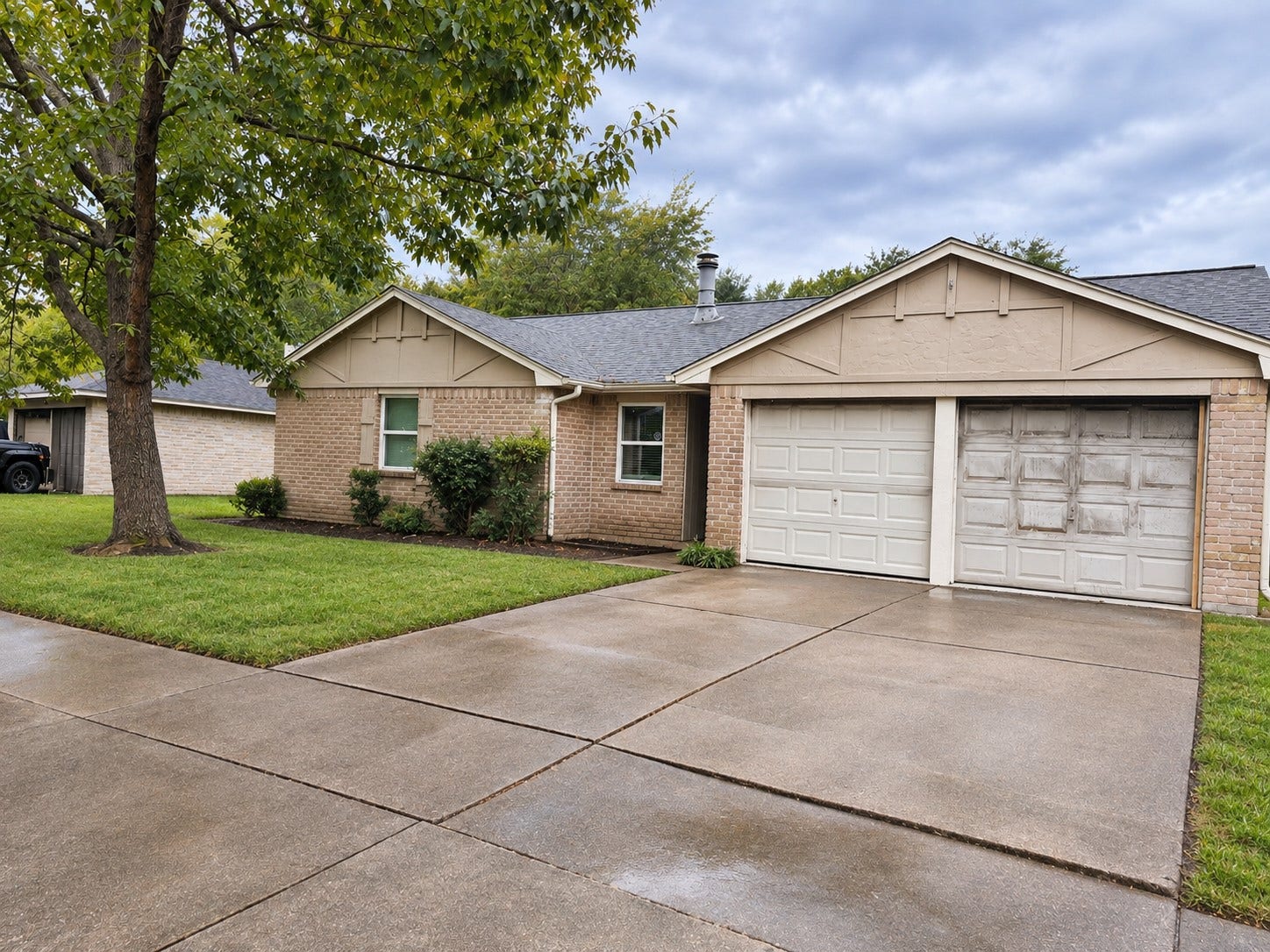 22215 Oakhill Gate Drive, Spring, TX 77373 22215 Oakhill Gate Drive, Spring, TX 77373