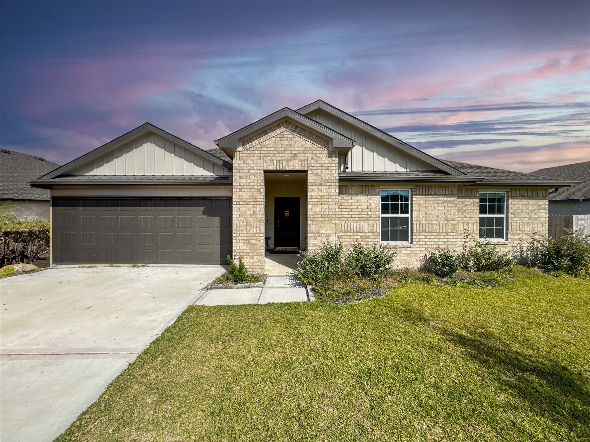 8706 Marlow Drive, Texas City, TX 77591 Going back to Front