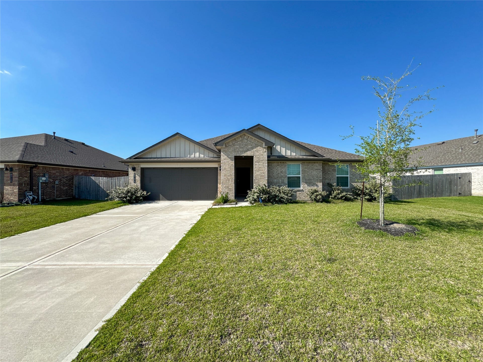 8706 Marlow Drive, Texas City, TX 77591 Entry Way