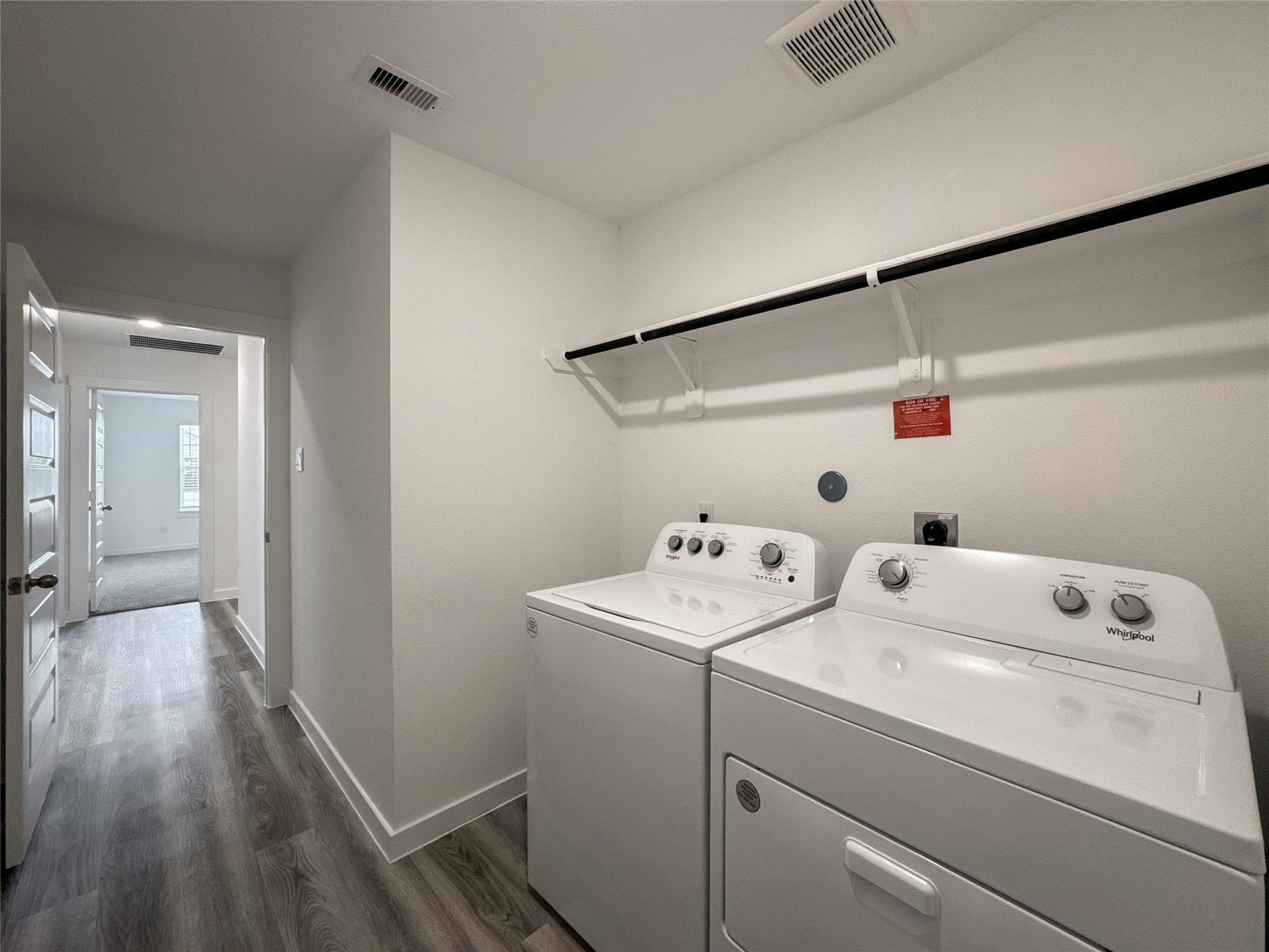 8706 Marlow Drive, Texas City, TX 77591 Laundry Area