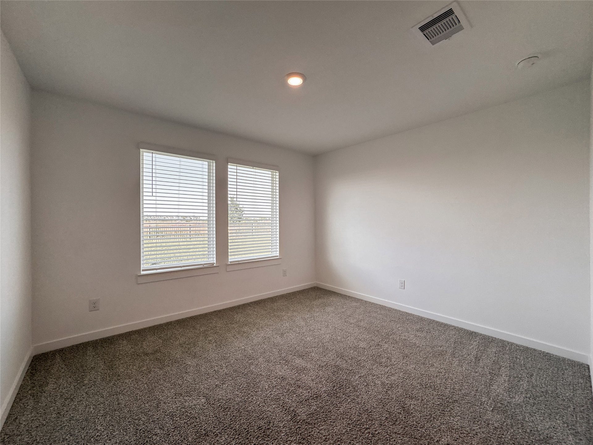 8706 Marlow Drive, Texas City, TX 77591 Open room near Living Space