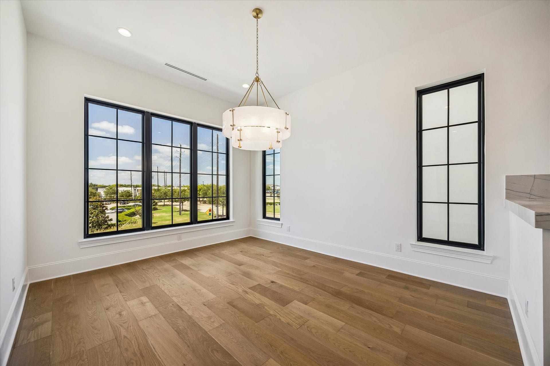 4623 Sunset Circle, Sugar Land, TX 77479 4623 Sunset Circle, Sugar Land, TX 77479