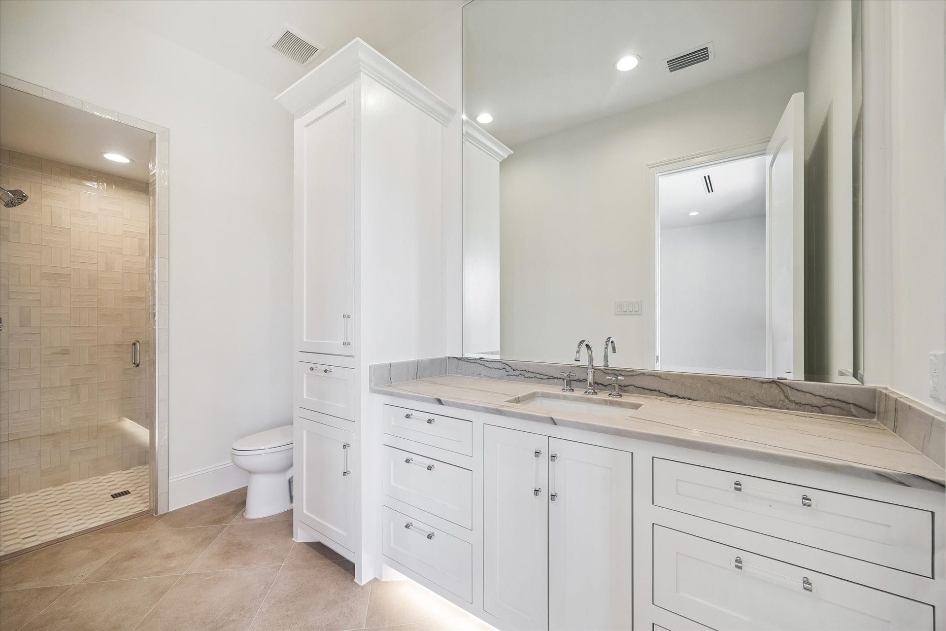 4623 Sunset Circle, Sugar Land, TX 77479 4623 Sunset Circle, Sugar Land, TX 77479